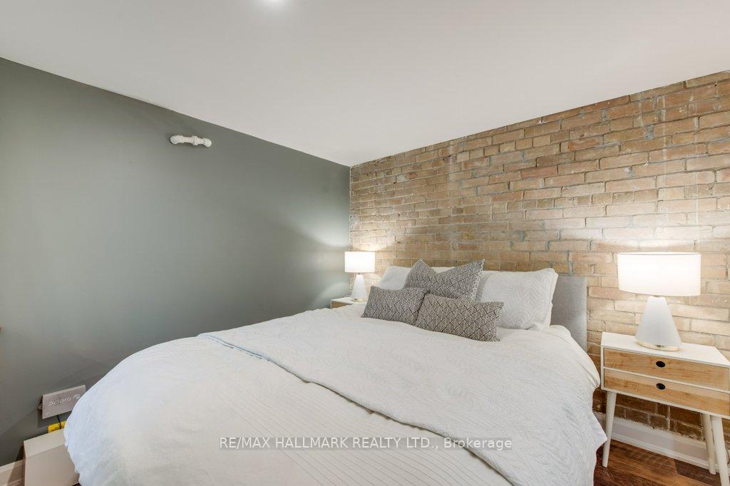 Photo 38 of 243 Sheldrake Boulevard, Toronto, Mount Pleasant East — HOMEH