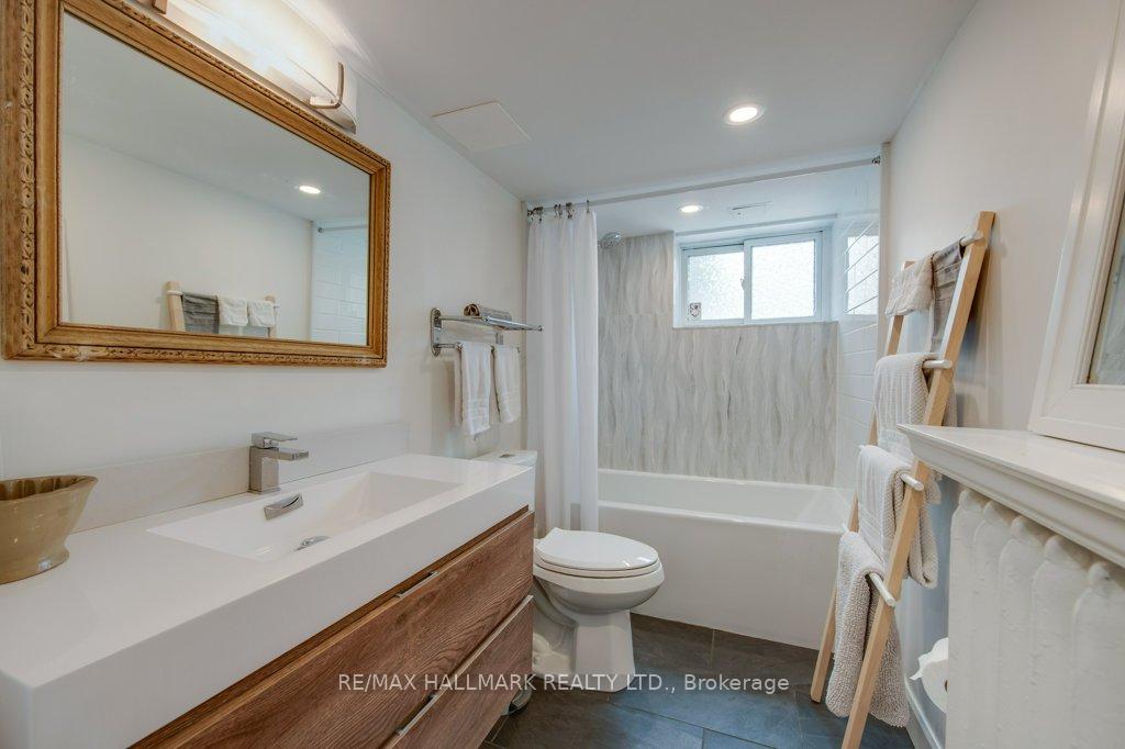 Photo 40 of 243 Sheldrake Boulevard, Toronto, Mount Pleasant East — HOMEH