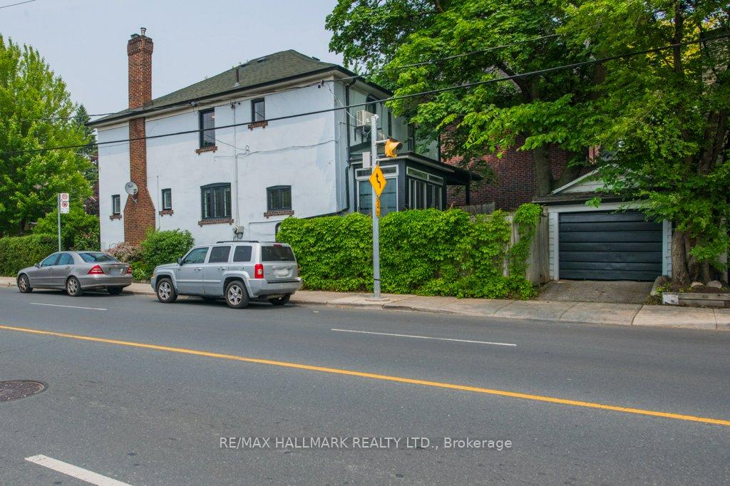 Photo 49 of 243 Sheldrake Boulevard, Toronto, Mount Pleasant East — HOMEH