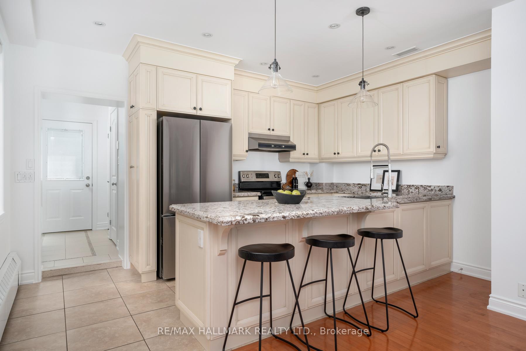 Photo 14 of 21 Mountjoy Avenue, Toronto, Greenwood-Coxwell — HOMEH
