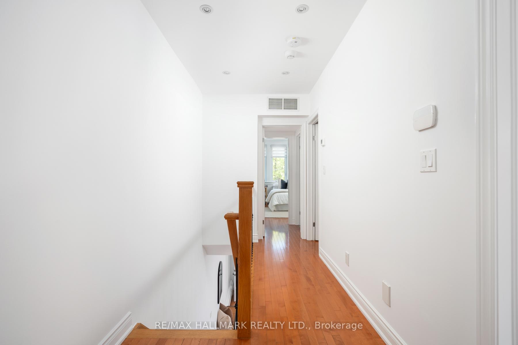Photo 21 of 21 Mountjoy Avenue, Toronto, Greenwood-Coxwell — HOMEH