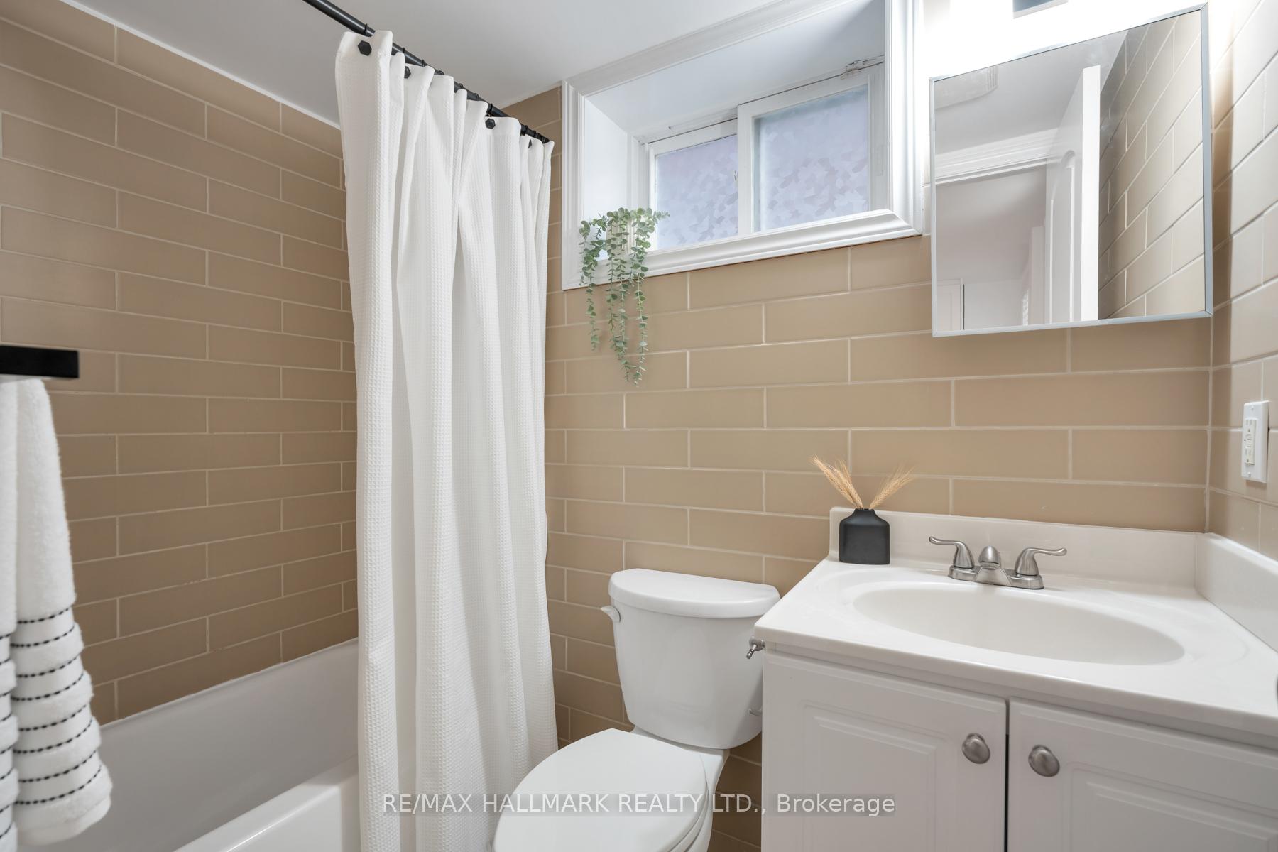 Photo 44 of 21 Mountjoy Avenue, Toronto, Greenwood-Coxwell — HOMEH