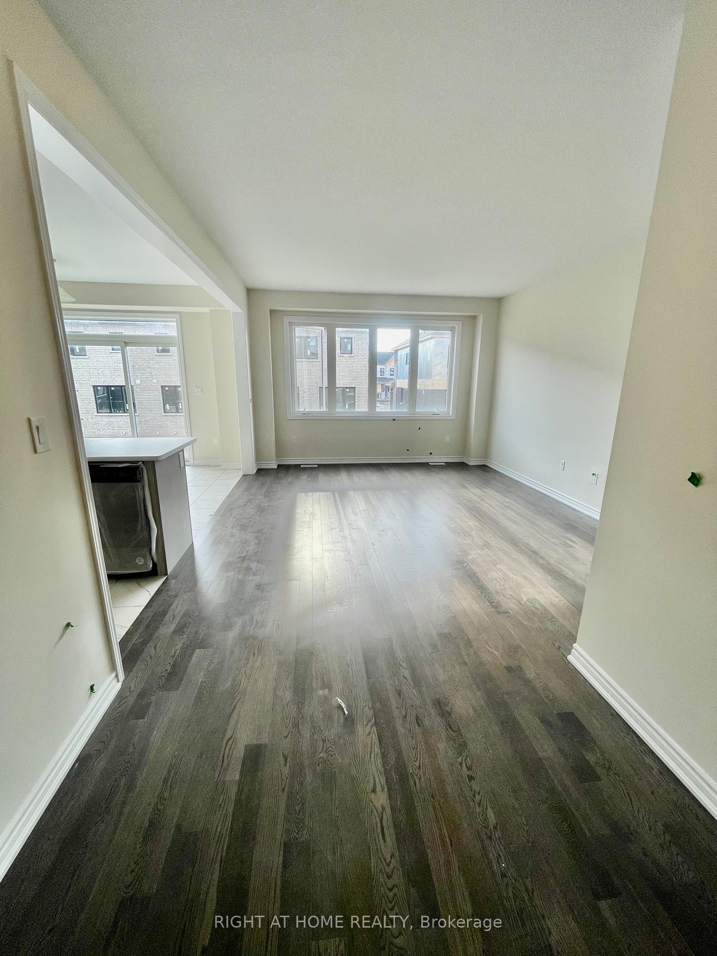 Photo 7 of 409 Barker Parkway, Thorold, Rolling Meadows — HOMEH