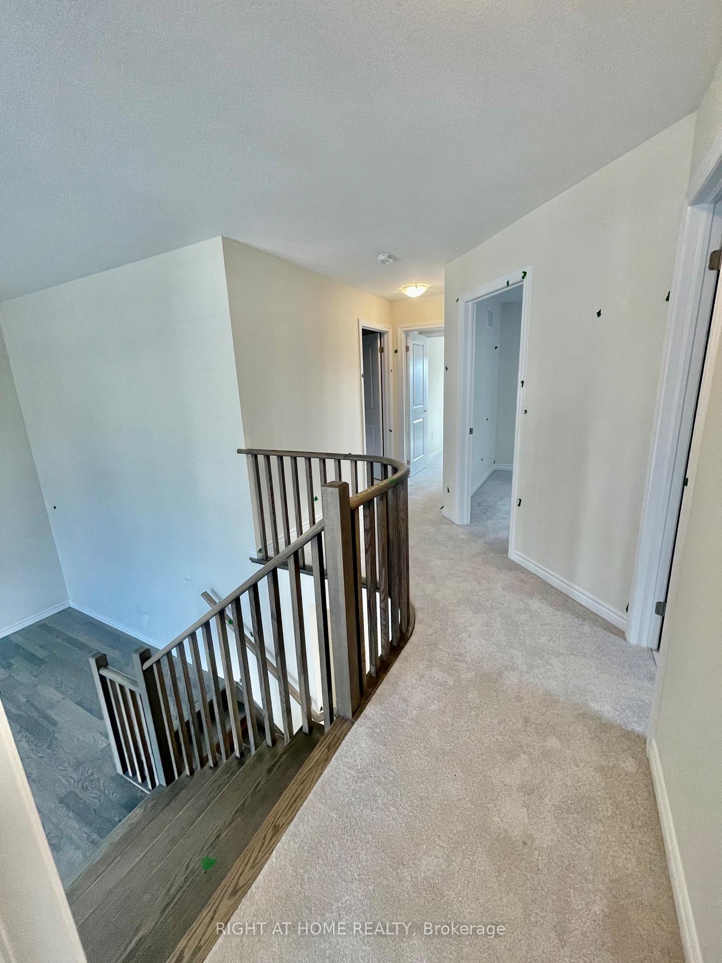 Photo 21 of 409 Barker Parkway, Thorold, Rolling Meadows — HOMEH