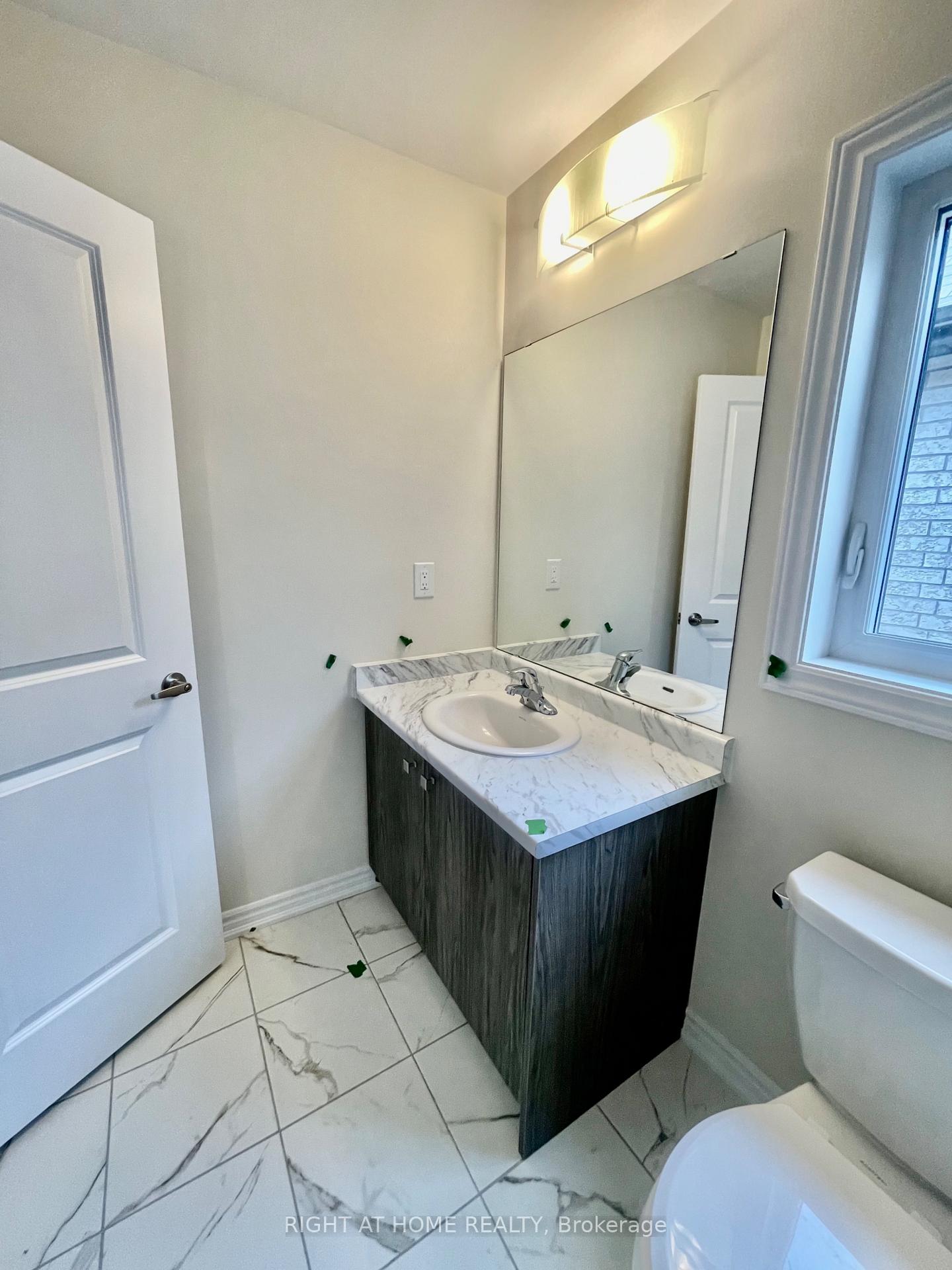 Photo 27 of 409 Barker Parkway, Thorold, Rolling Meadows — HOMEH
