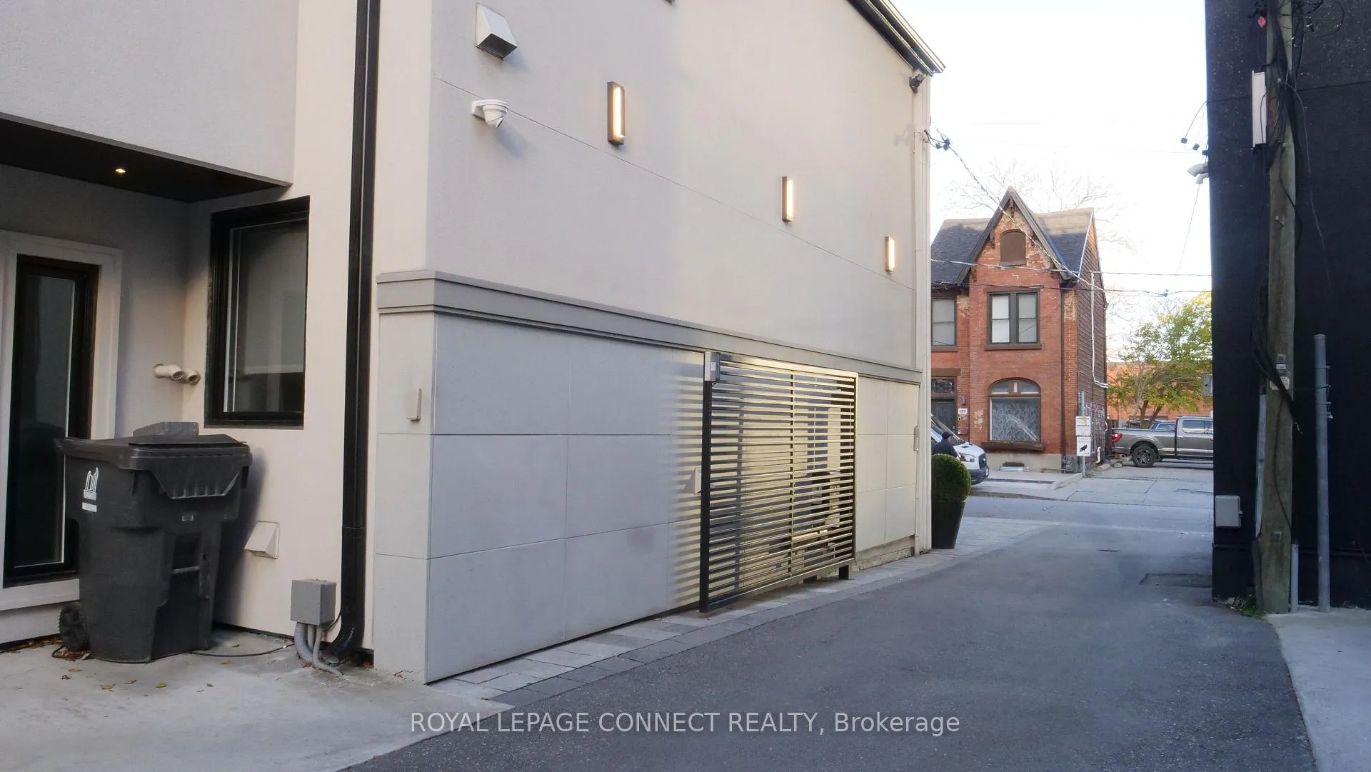 Photo 9 of Unit 3, 474 Richmond Street E, Toronto, Moss Park — HOMEH