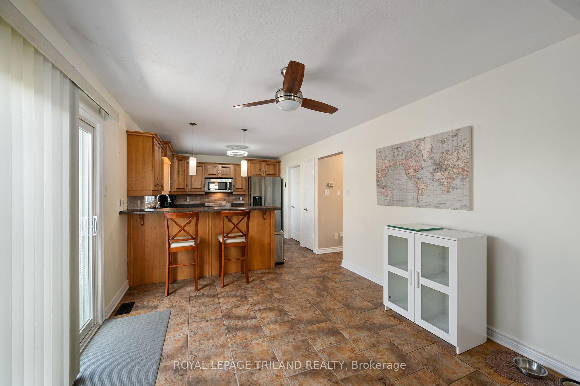 Photo 10 of 592 Darcy Drive, Strathroy-Caradoc, NE — HOMEH