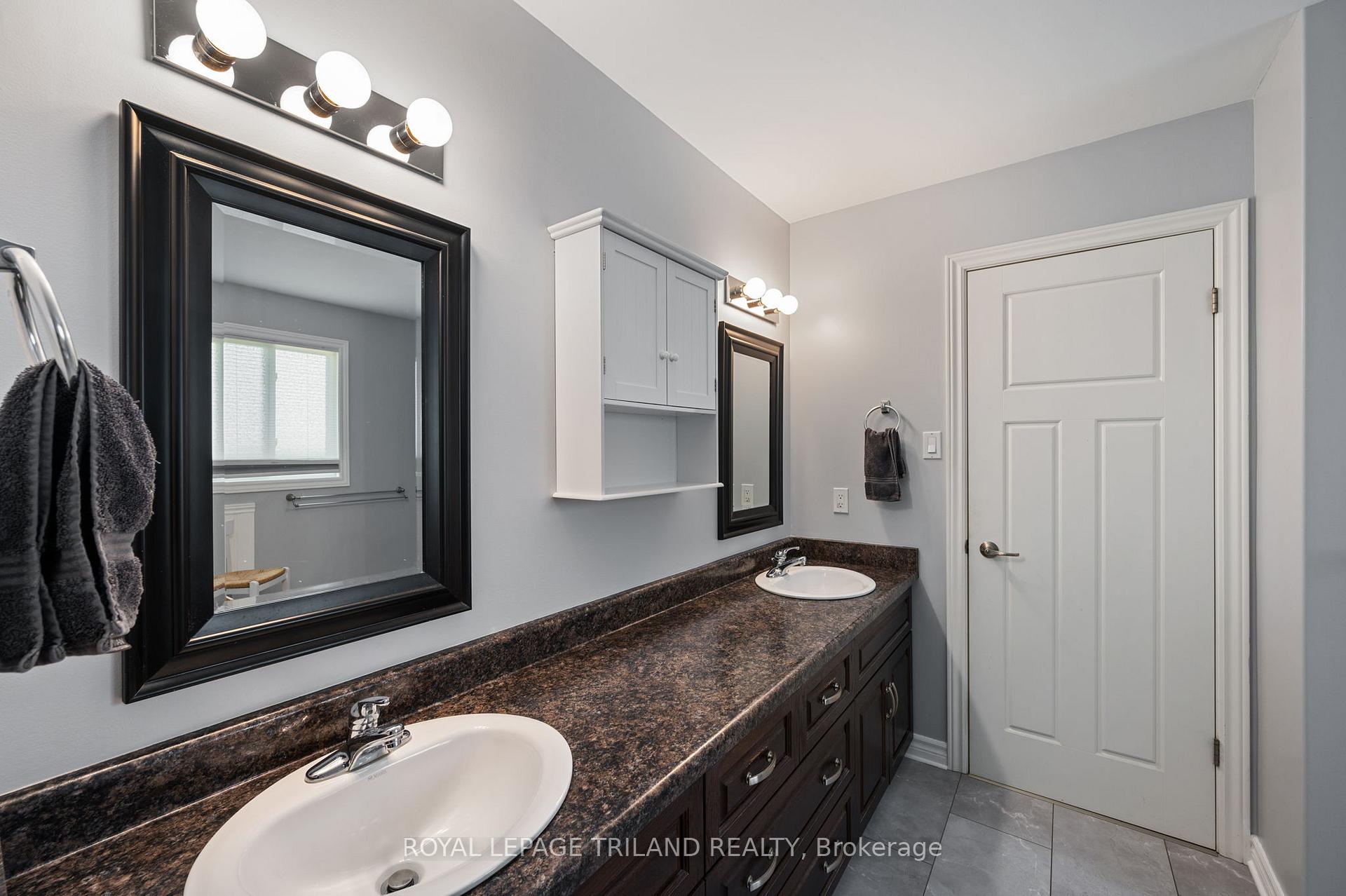 Photo 18 of 592 Darcy Drive, Strathroy-Caradoc, NE — HOMEH