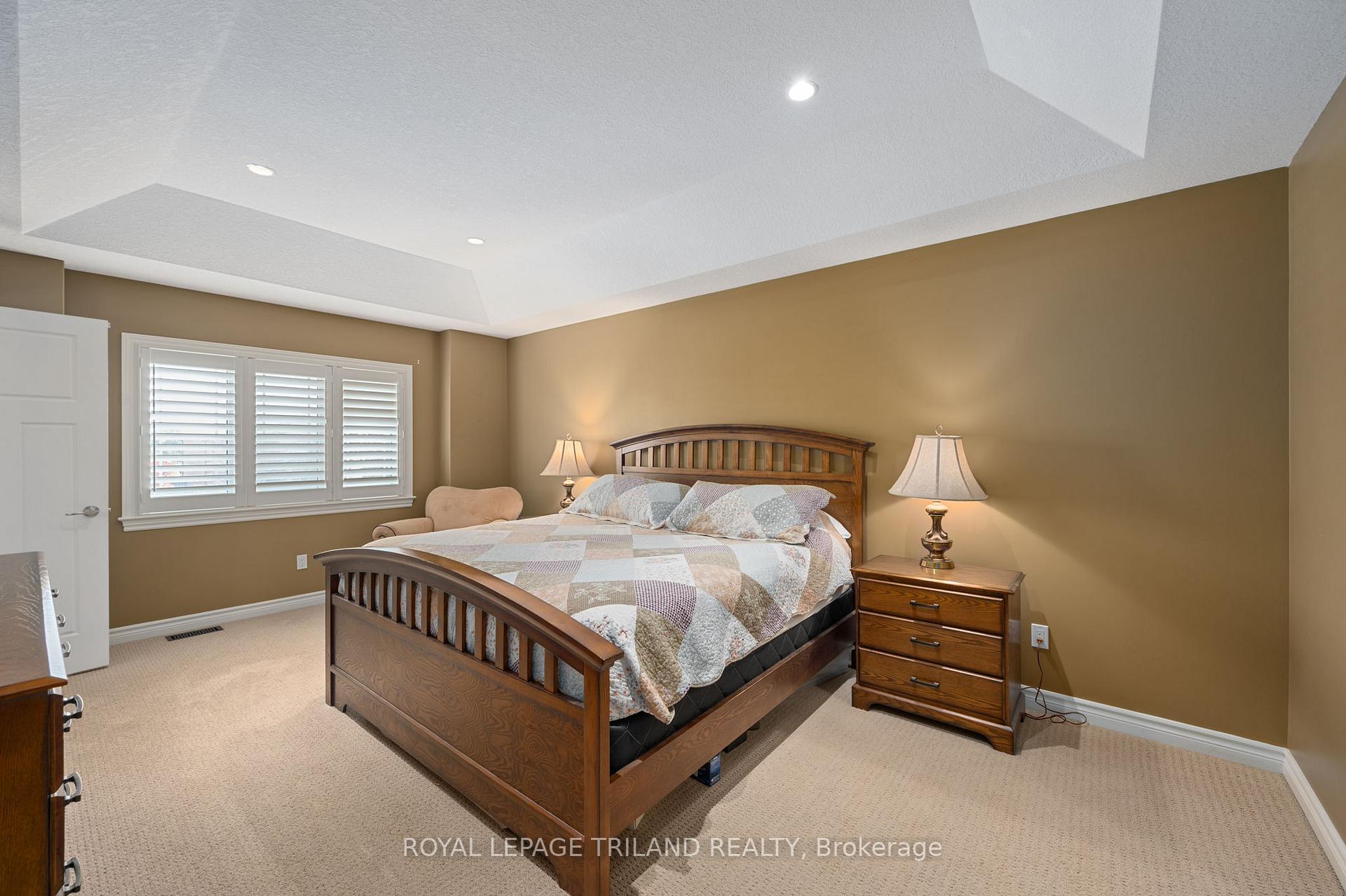 Photo 23 of 592 Darcy Drive, Strathroy-Caradoc, NE — HOMEH