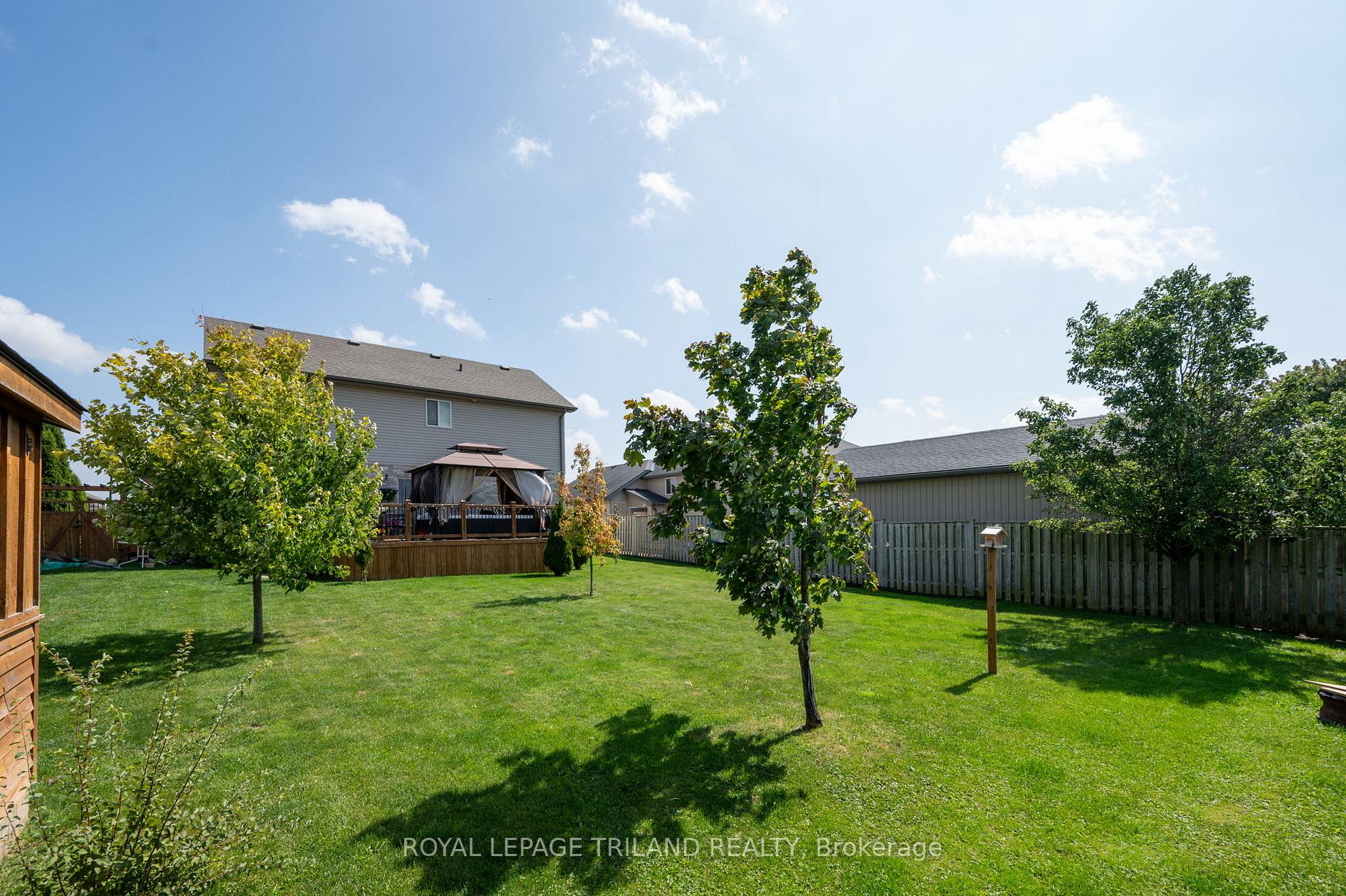 Photo 29 of 592 Darcy Drive, Strathroy-Caradoc, NE — HOMEH