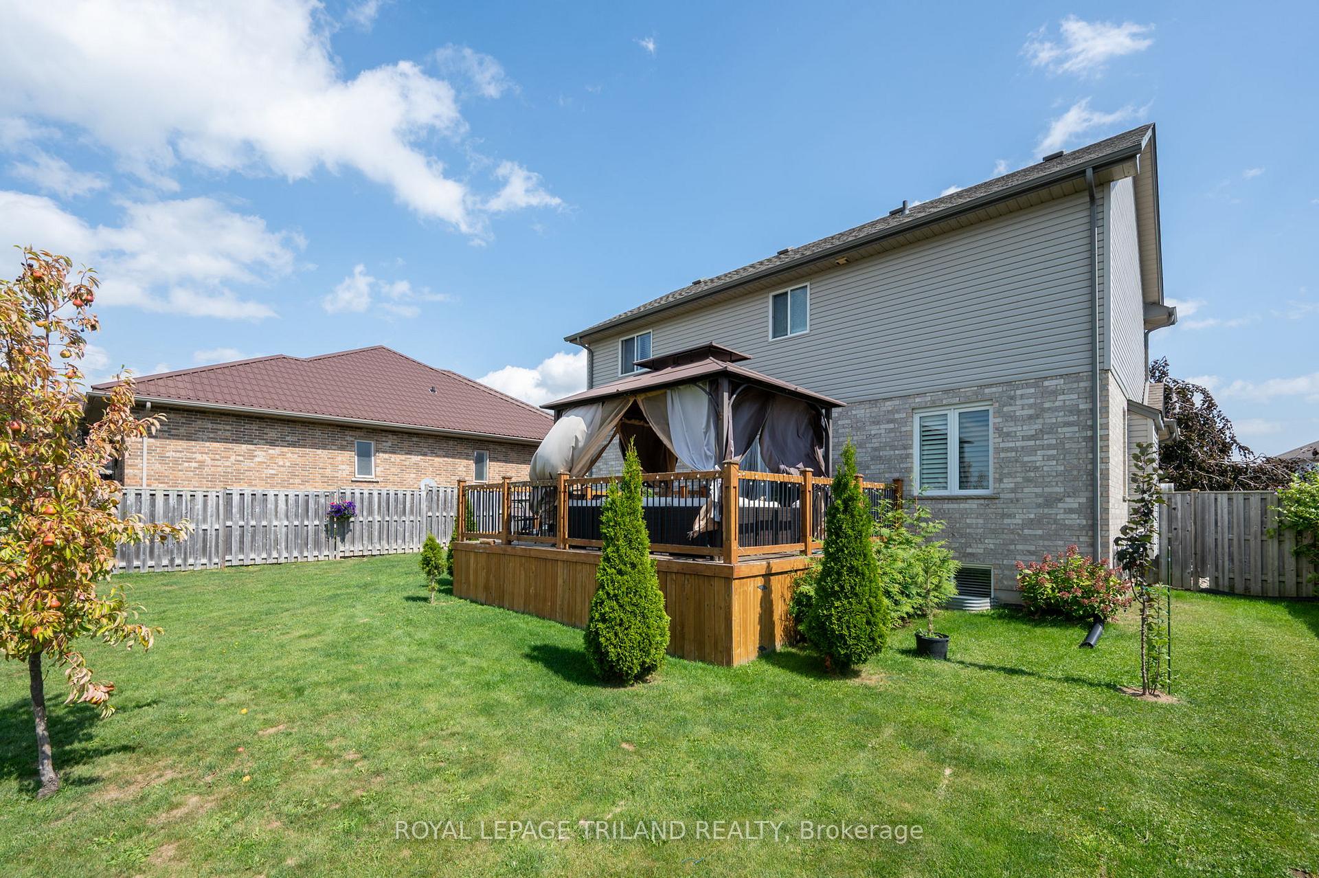 Photo 34 of 592 Darcy Drive, Strathroy-Caradoc, NE — HOMEH