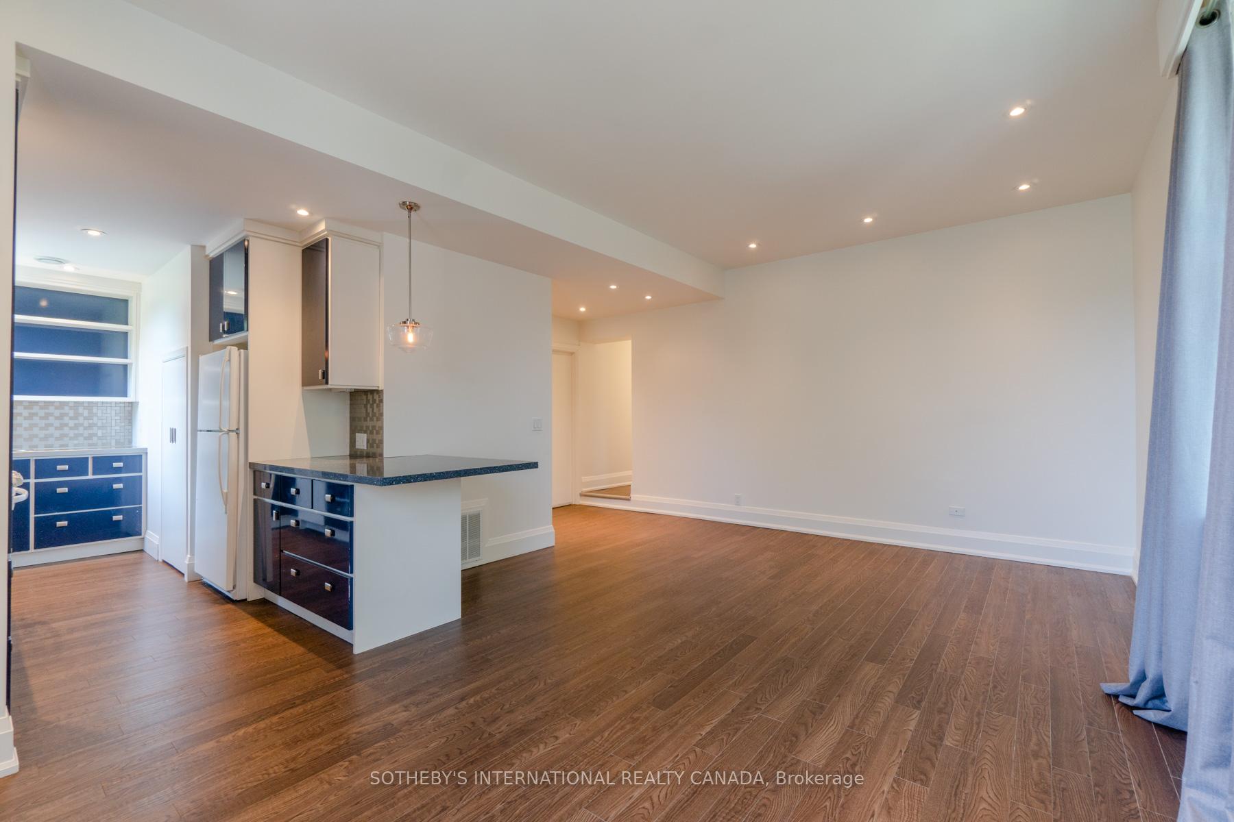 Photo 7 of Unit Unit 2, 215-217 Carlton Street, Toronto, Cabbagetown-South St. James Town — HOMEH