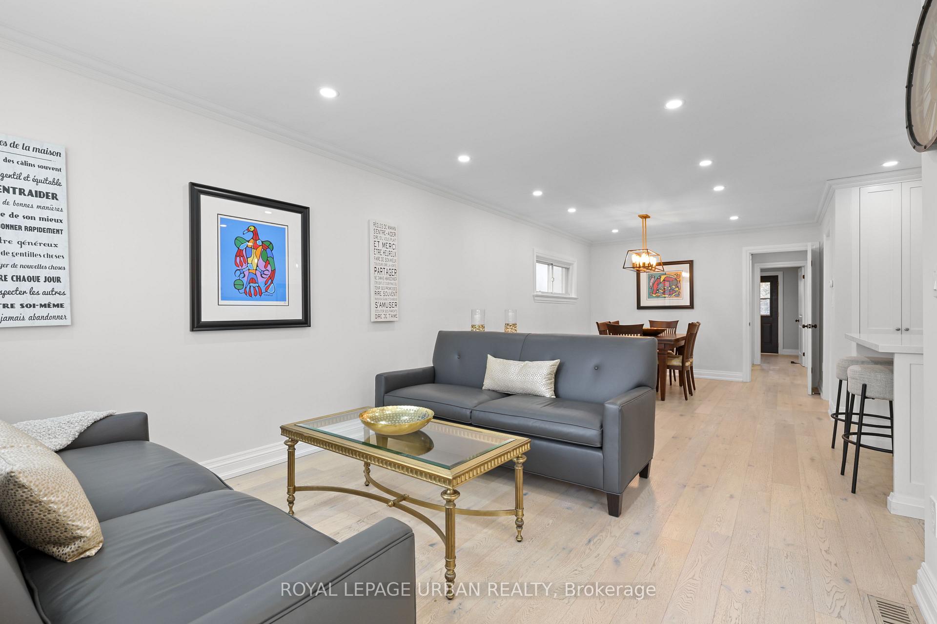 Photo 6 of 230 Parkview Hill Crescent, Toronto, O'Connor-Parkview — HOMEH