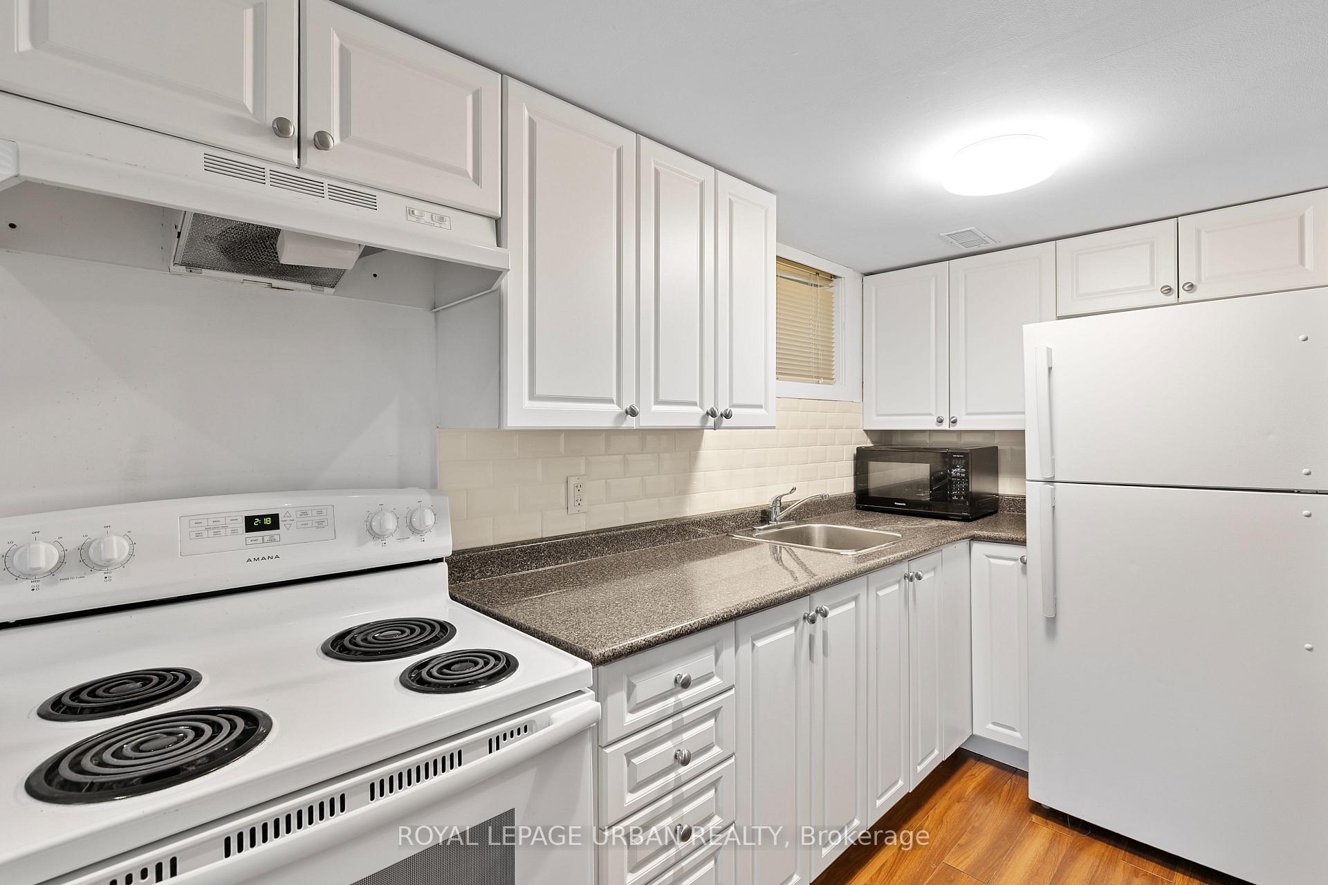 Photo 22 of 230 Parkview Hill Crescent, Toronto, O'Connor-Parkview — HOMEH