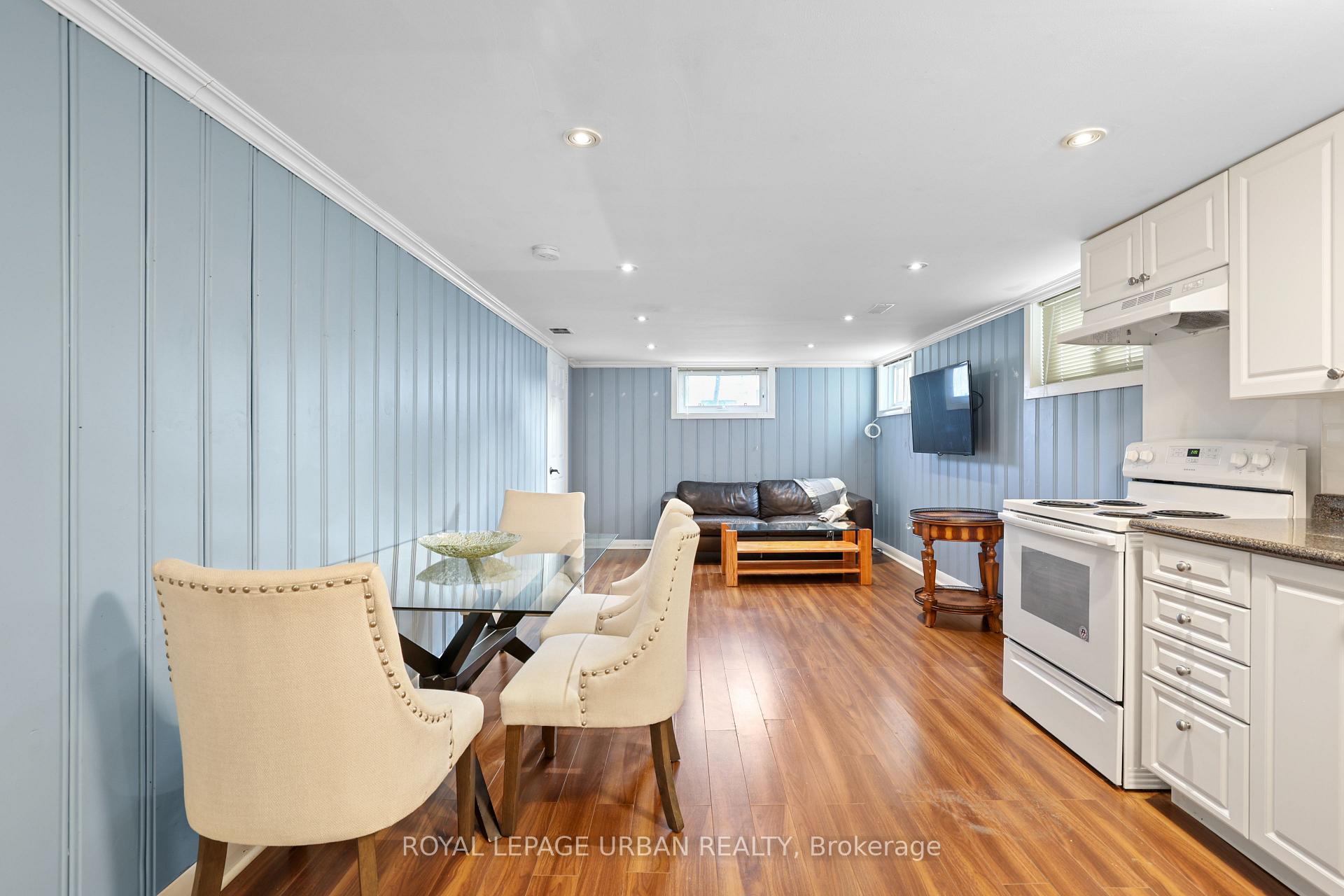 Photo 23 of 230 Parkview Hill Crescent, Toronto, O'Connor-Parkview — HOMEH