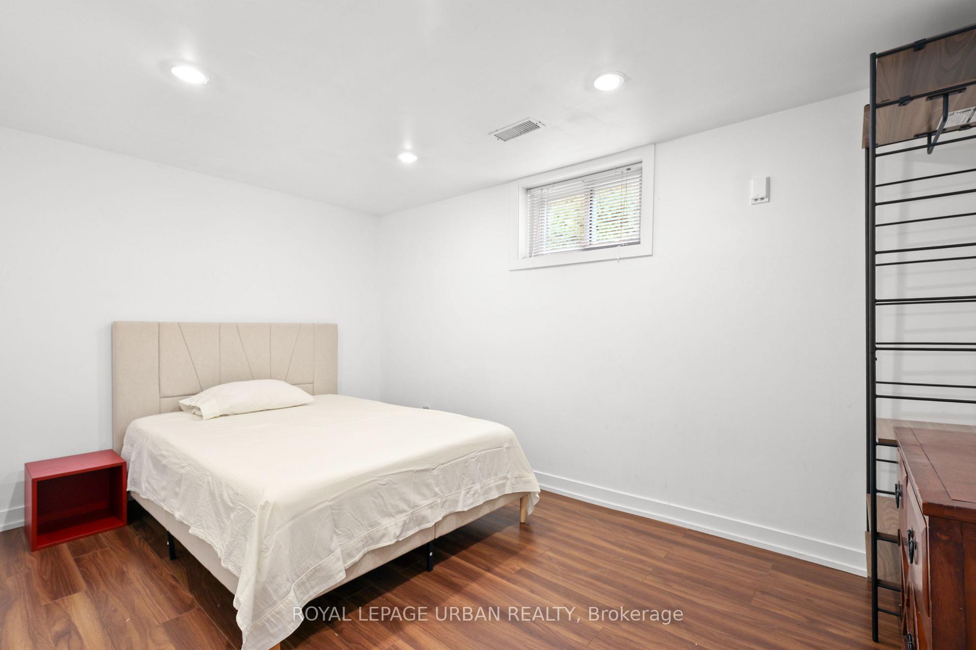 Photo 26 of 230 Parkview Hill Crescent, Toronto, O'Connor-Parkview — HOMEH