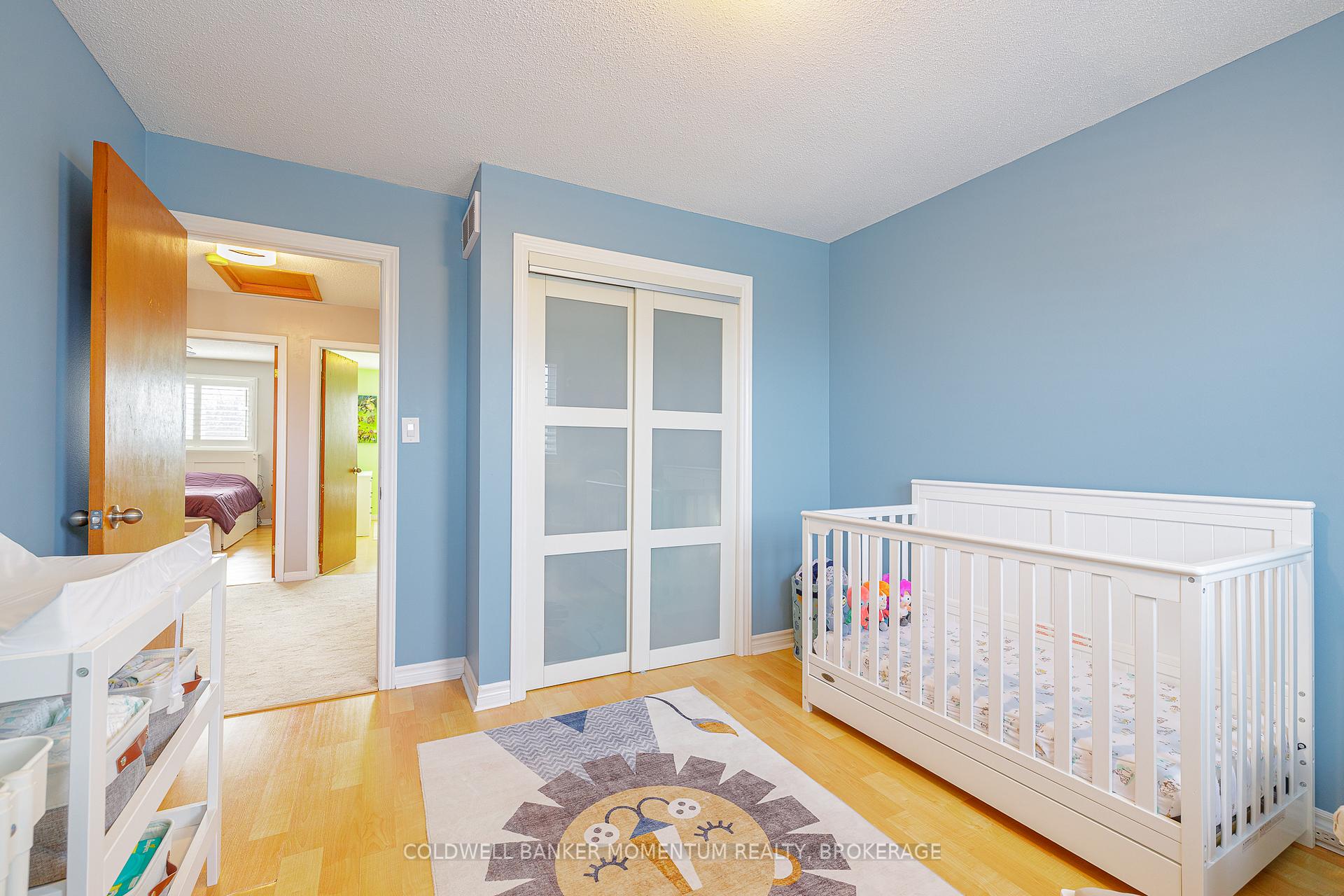 Photo 12 of 6 Rannie Court, Thorold, Confederation Heights — HOMEH