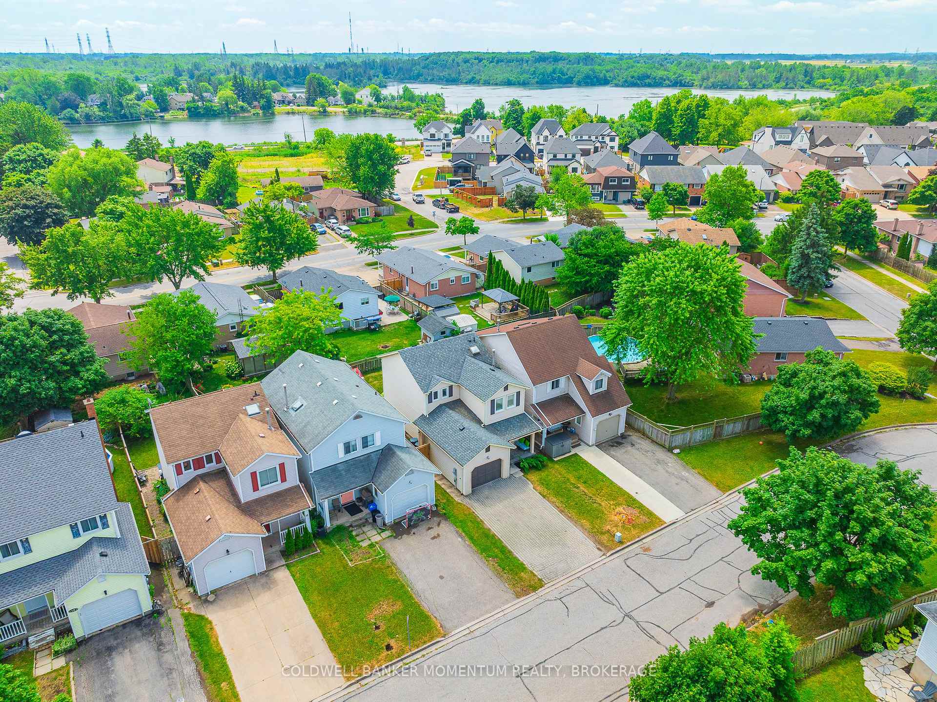 Photo 29 of 6 Rannie Court, Thorold, Confederation Heights — HOMEH