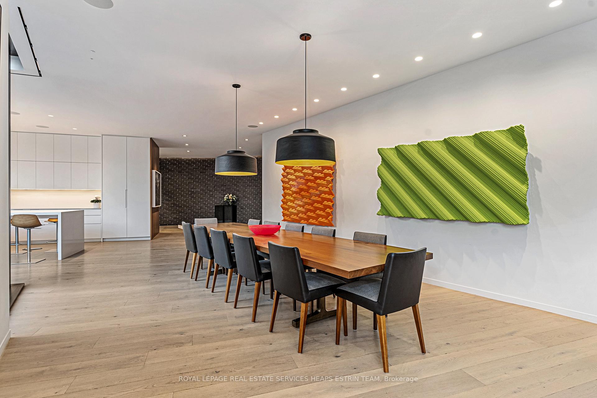 Photo 13 of 11 Thornwood Road, Toronto, Rosedale-Moore Park — HOMEH