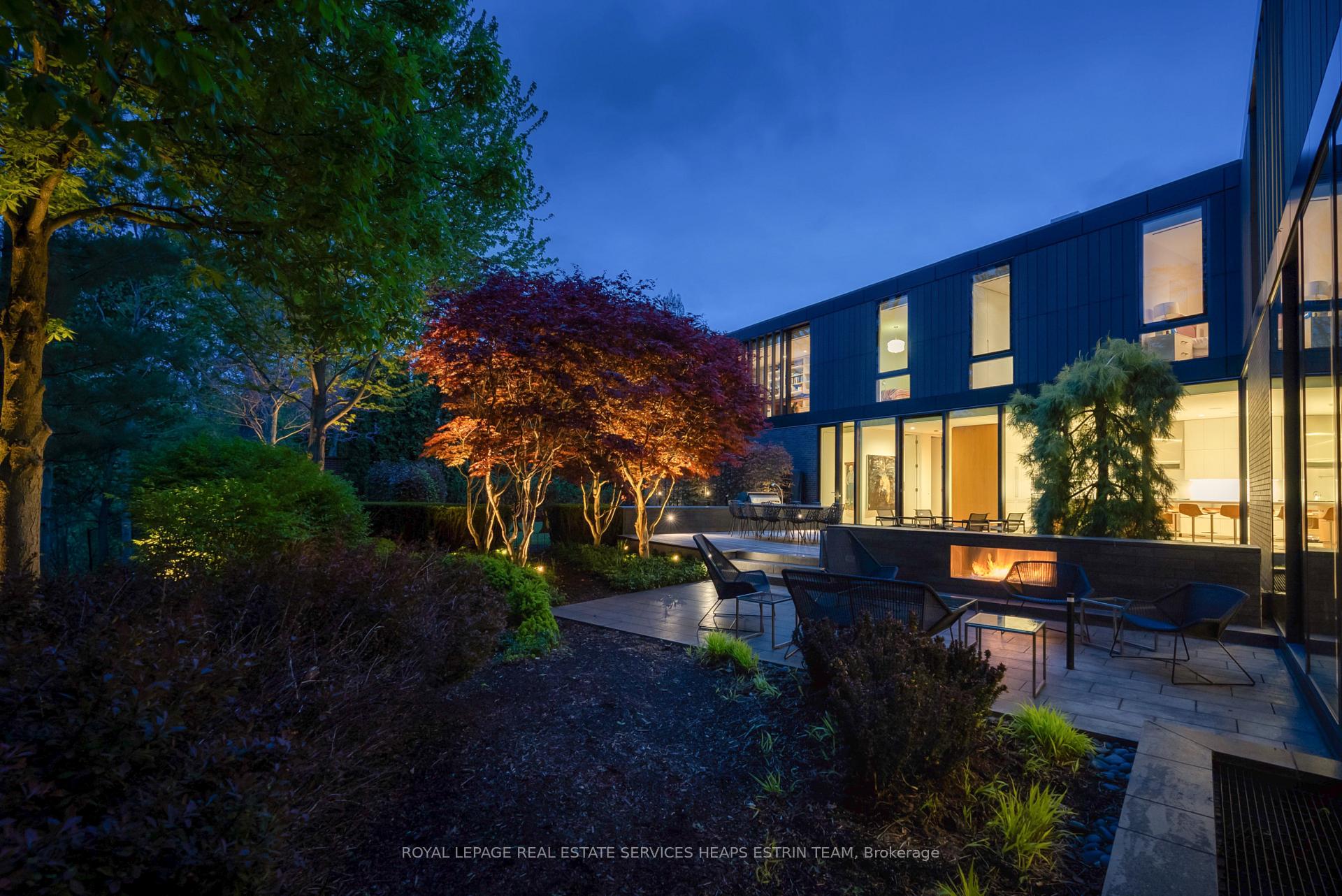 Photo 37 of 11 Thornwood Road, Toronto, Rosedale-Moore Park — HOMEH