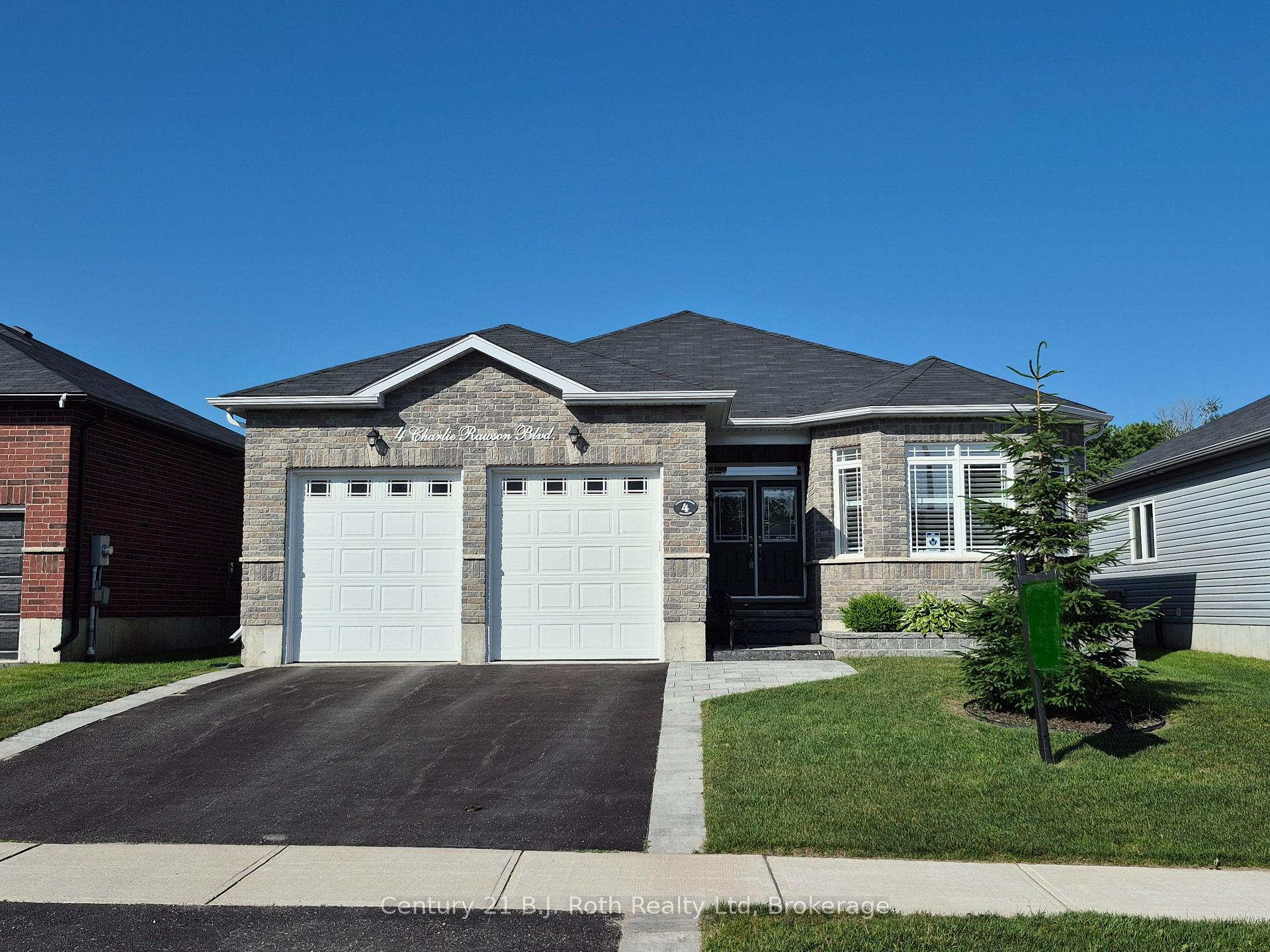 Photo 1 of 4 Charlie Rawson Boulevard, Barrie, Rural Barrie Southwest — HOMEH