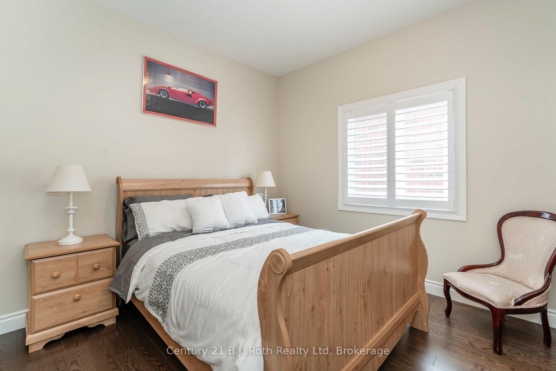 Photo 20 of 4 Charlie Rawson Boulevard, Barrie, Rural Barrie Southwest — HOMEH