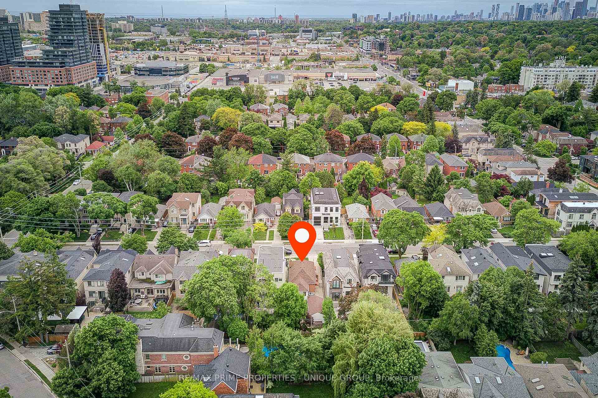 Photo 34 of 598 Broadway Avenue, Toronto, Leaside — HOMEH