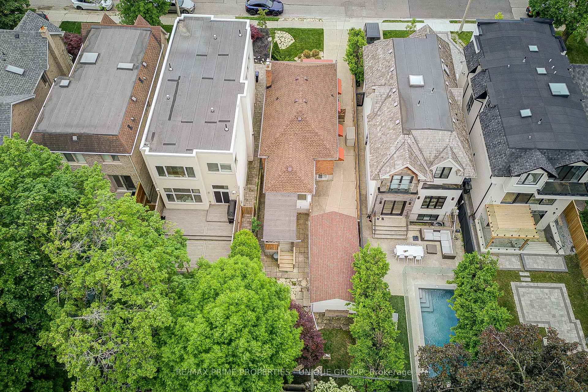 Photo 43 of 598 Broadway Avenue, Toronto, Leaside — HOMEH