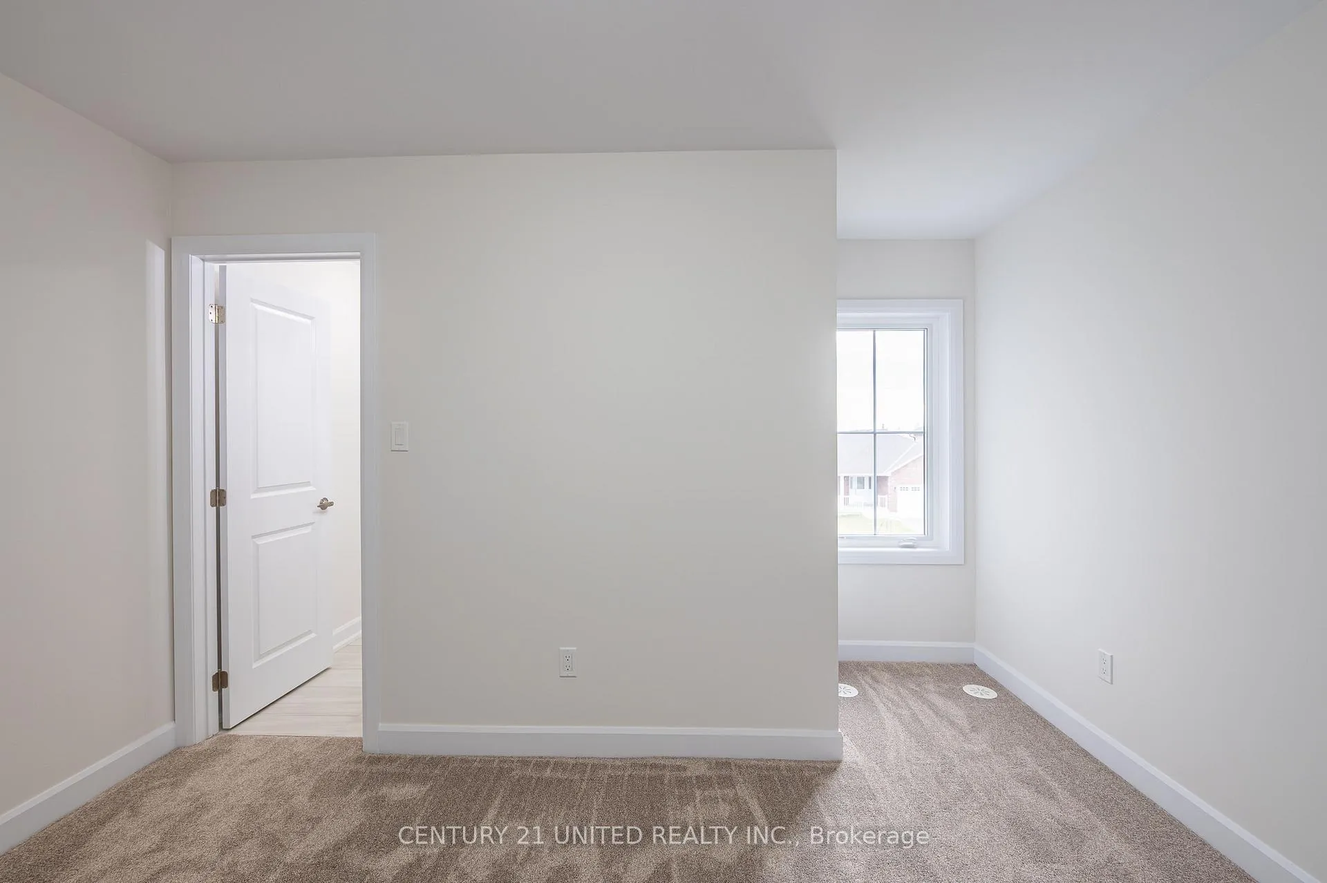 Photo 14 of 319 Mullighan Gardens, Peterborough, Monaghan Ward 2 — HOMEH