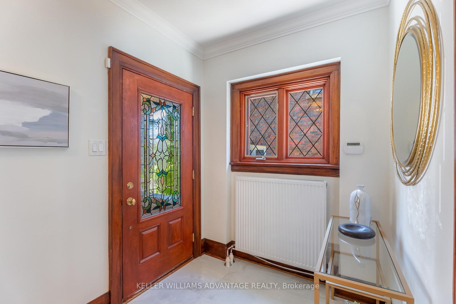 Photo 3 of 122 Garfield Avenue, Toronto, Rosedale-Moore Park — HOMEH