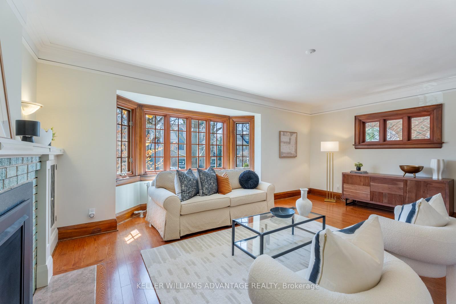Photo 6 of 122 Garfield Avenue, Toronto, Rosedale-Moore Park — HOMEH