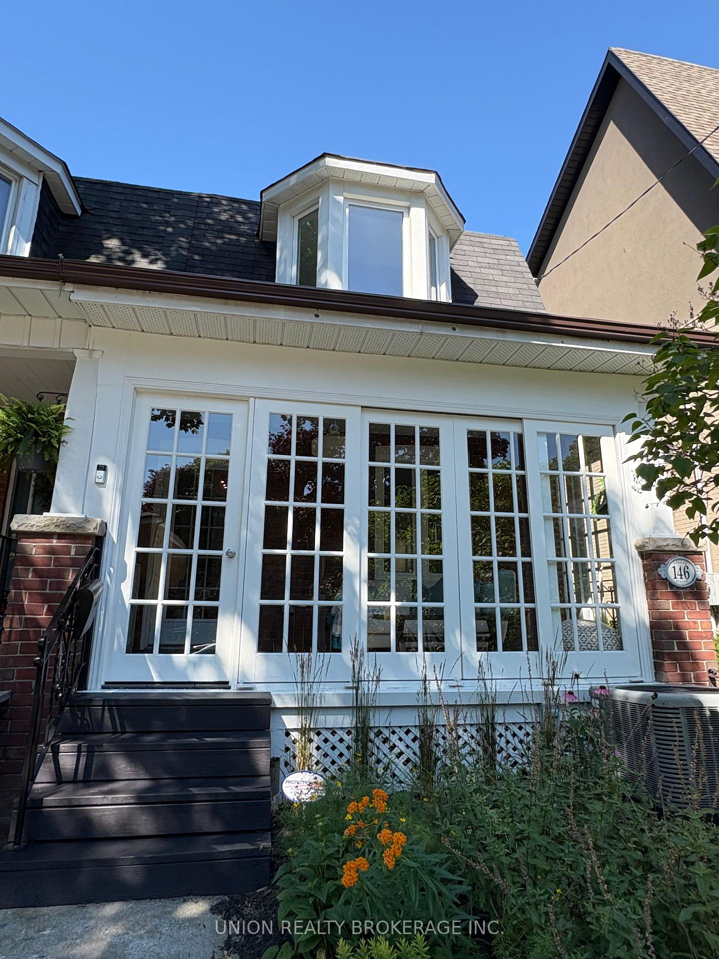 Photo 3 of 146 Wheeler Avenue, Toronto, The Beaches — HOMEH