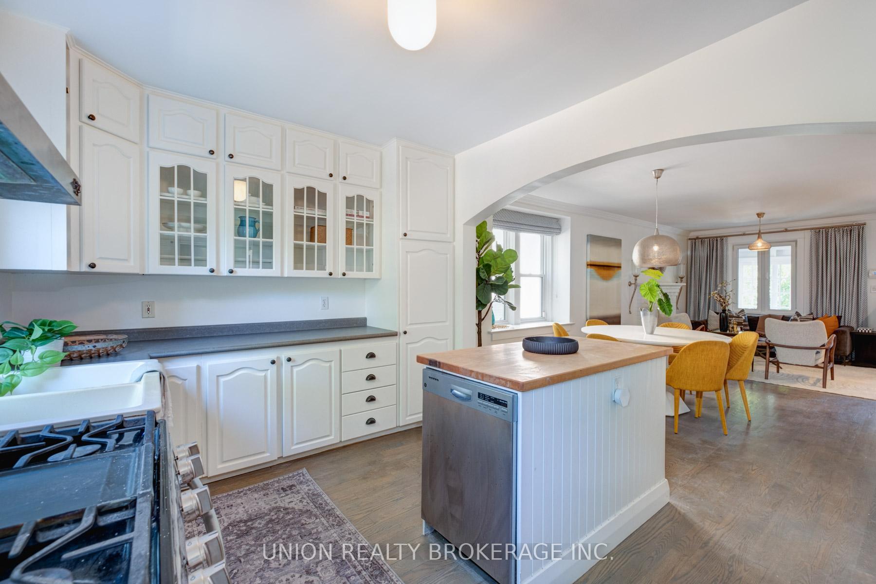 Photo 17 of 146 Wheeler Avenue, Toronto, The Beaches — HOMEH