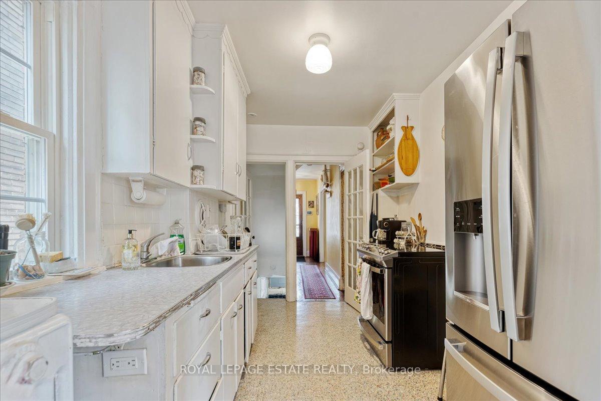 Photo 7 of 75 Manor Road E, Toronto, Mount Pleasant West — HOMEH