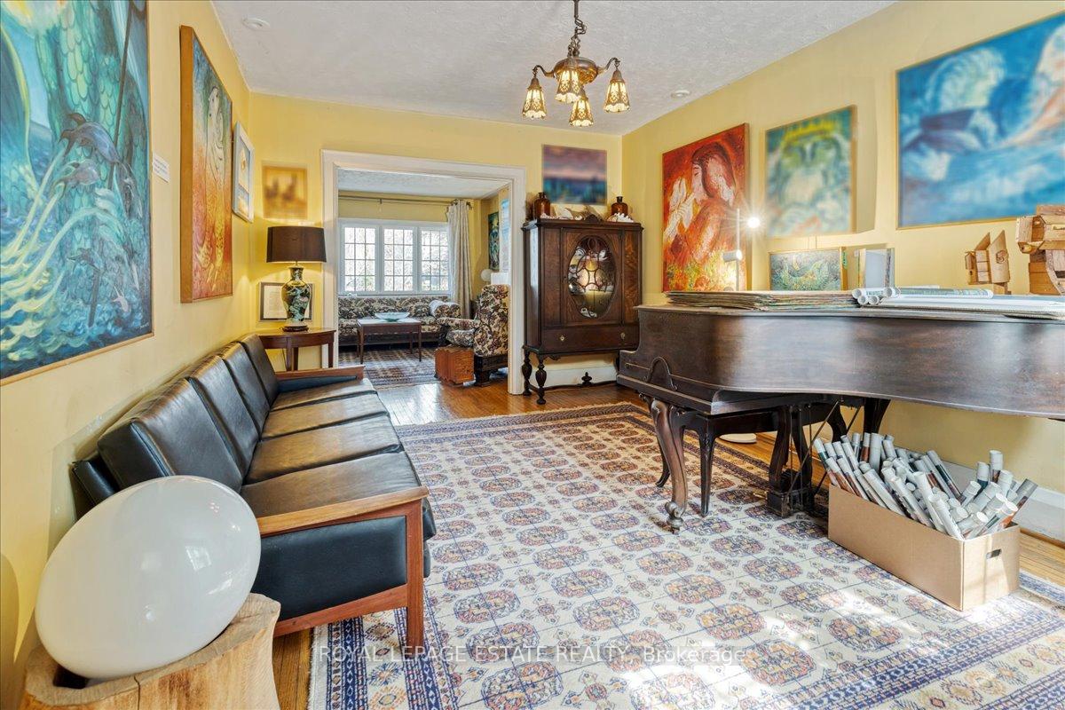 Photo 11 of 75 Manor Road E, Toronto, Mount Pleasant West — HOMEH