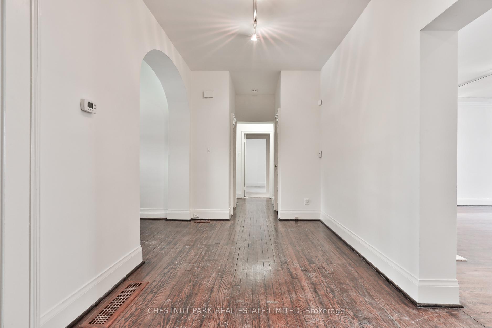 Photo 13 of Unit Main 1, 15 Elm Avenue, Toronto, Rosedale-Moore Park — HOMEH