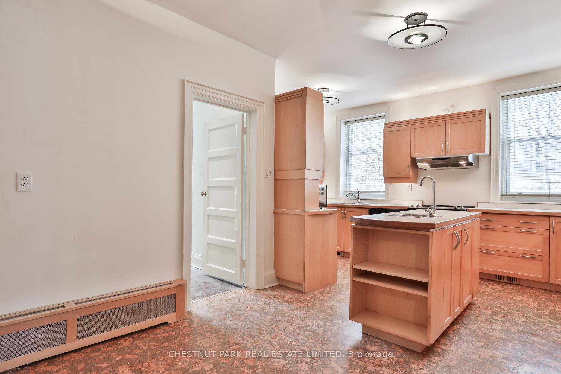 Photo 23 of Unit Main 1, 15 Elm Avenue, Toronto, Rosedale-Moore Park — HOMEH