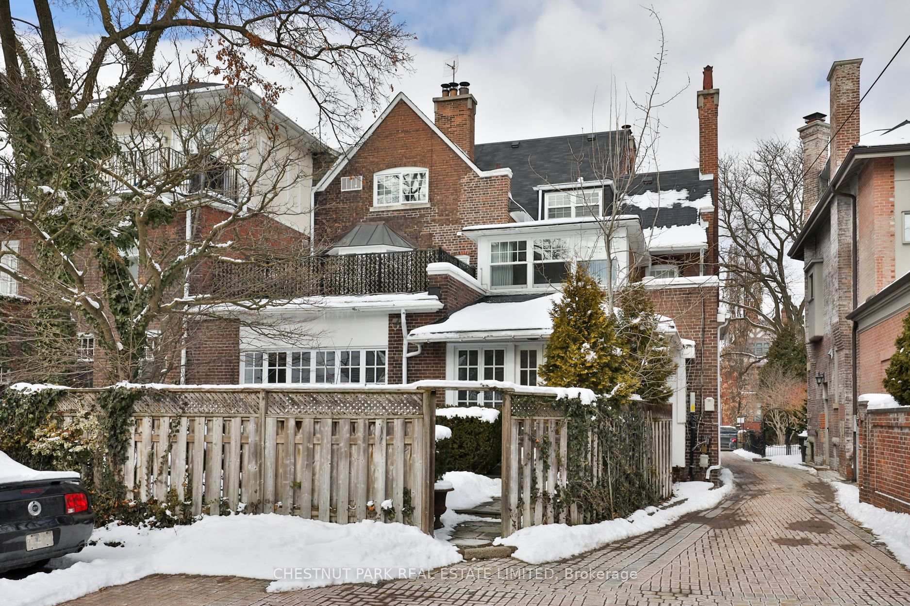 Photo 38 of Unit Main 1, 15 Elm Avenue, Toronto, Rosedale-Moore Park — HOMEH
