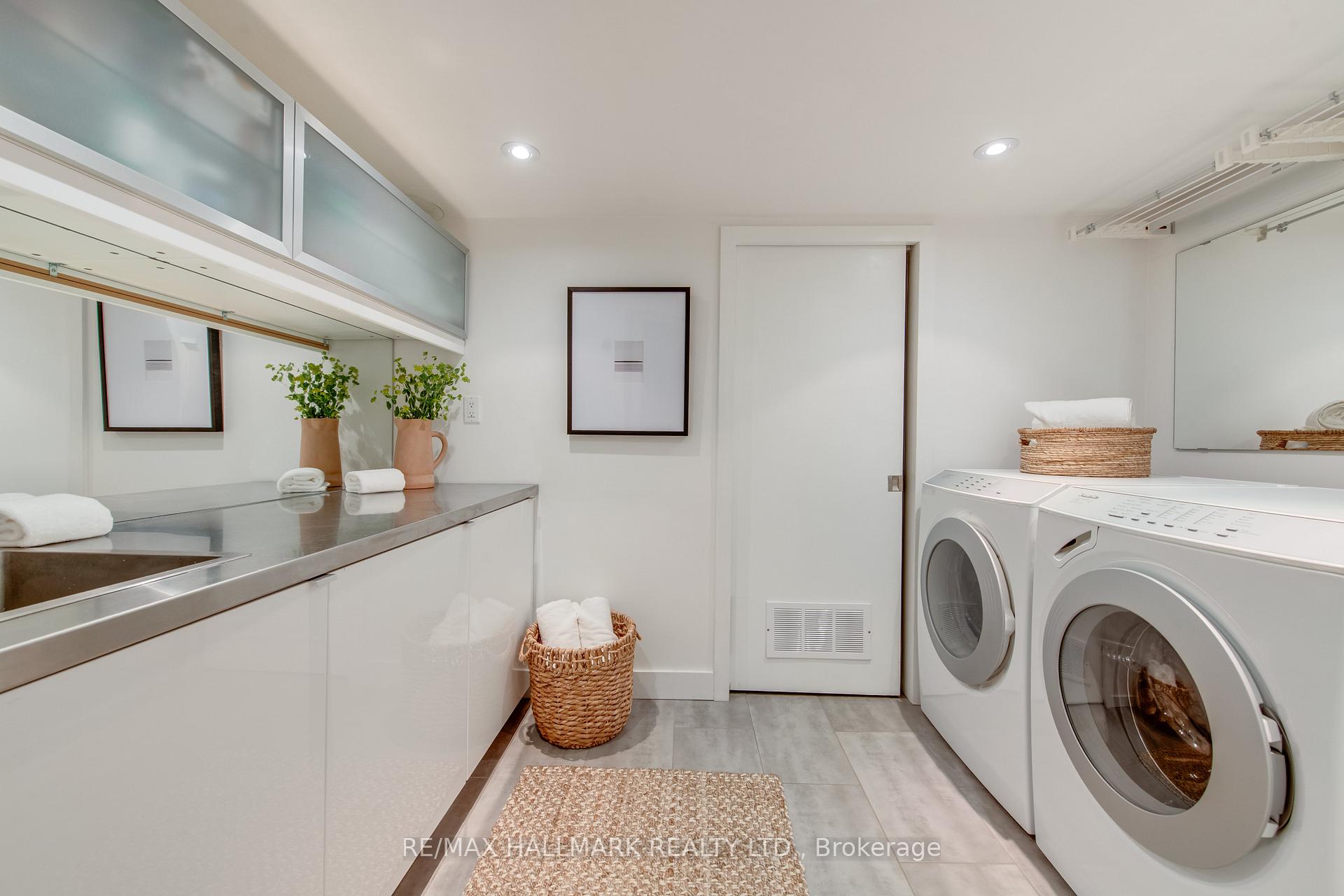 Photo 19 of 64 Southwood Drive, Toronto, The Beaches — HOMEH