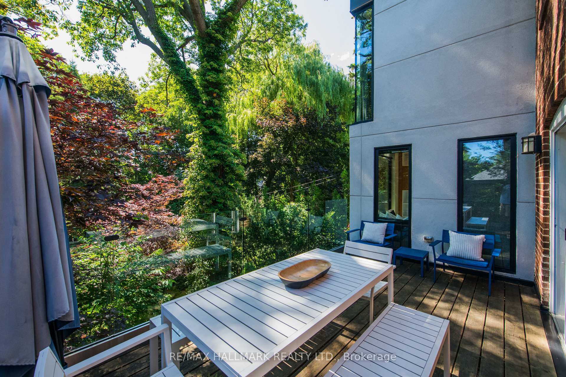 Photo 29 of 64 Southwood Drive, Toronto, The Beaches — HOMEH