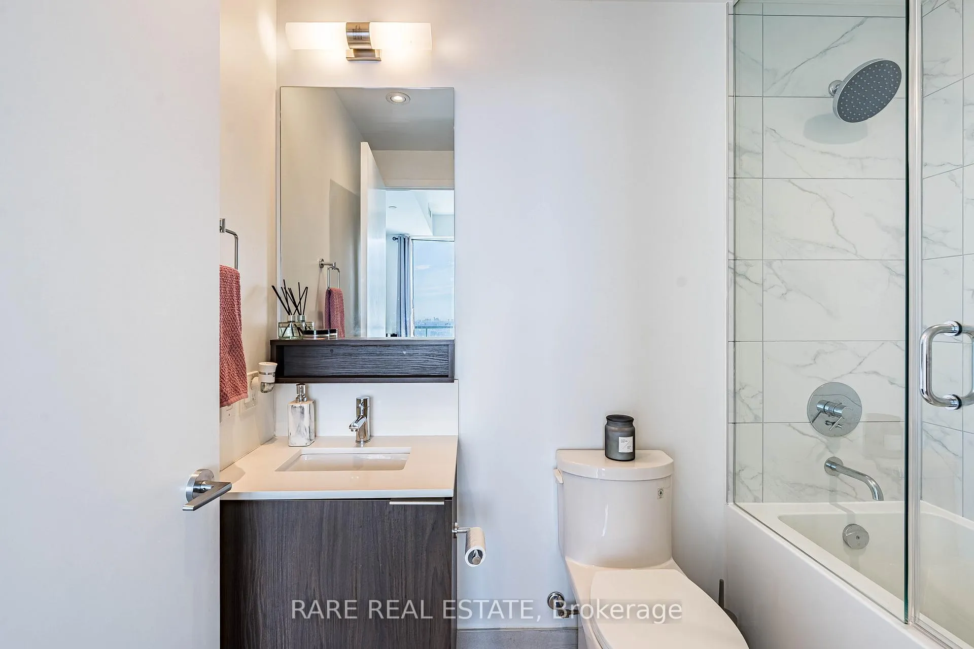 Photo 21 of Unit 5506, 5 Buttermill Avenue, Vaughan, Vaughan Corporate Centre — HOMEH