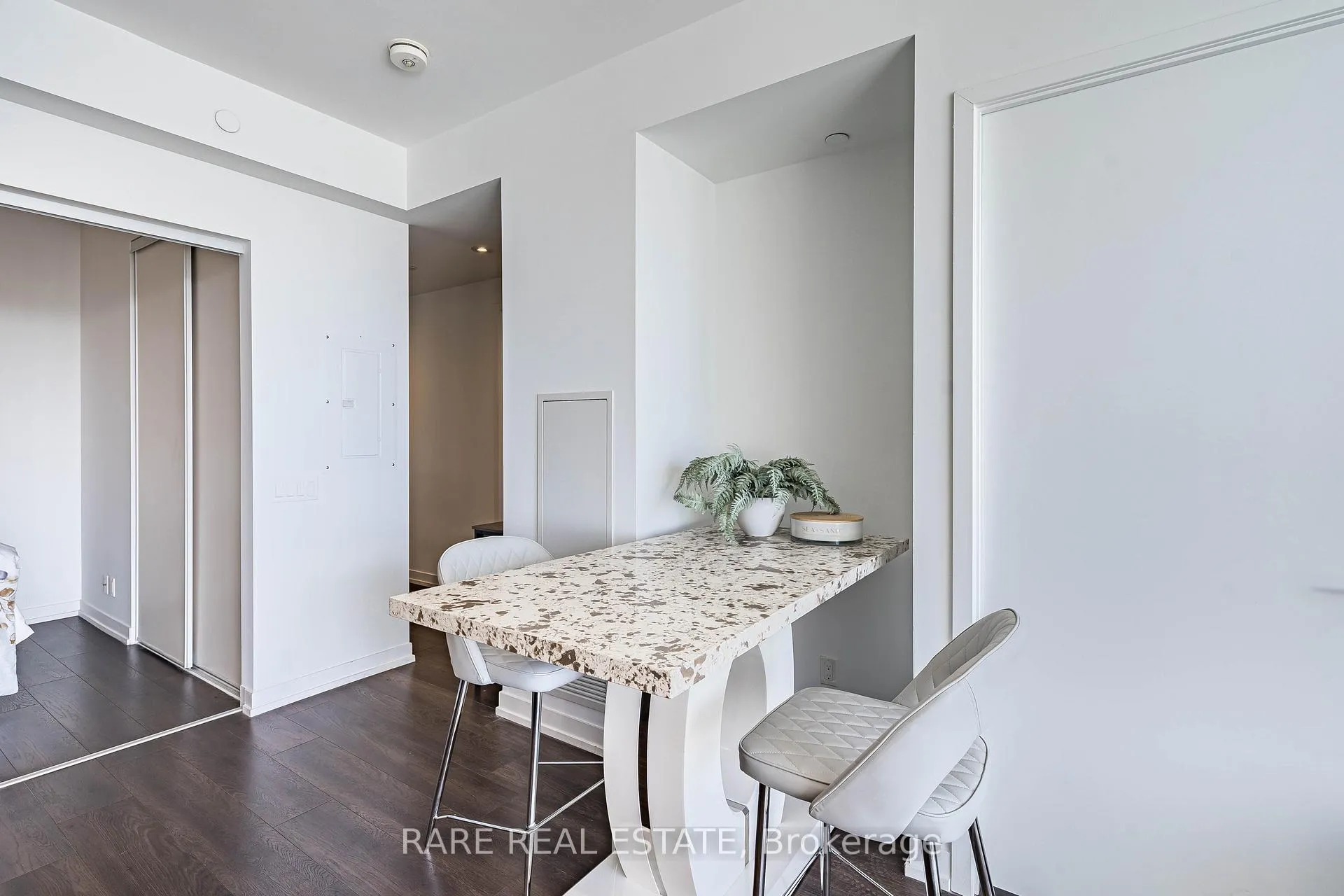 Photo 22 of Unit 5506, 5 Buttermill Avenue, Vaughan, Vaughan Corporate Centre — HOMEH