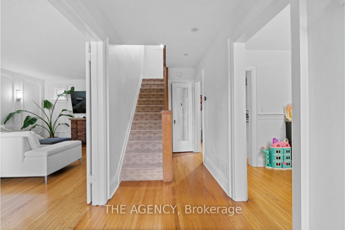 Photo 23 of 78 Donegall Drive, Toronto, Leaside — HOMEH