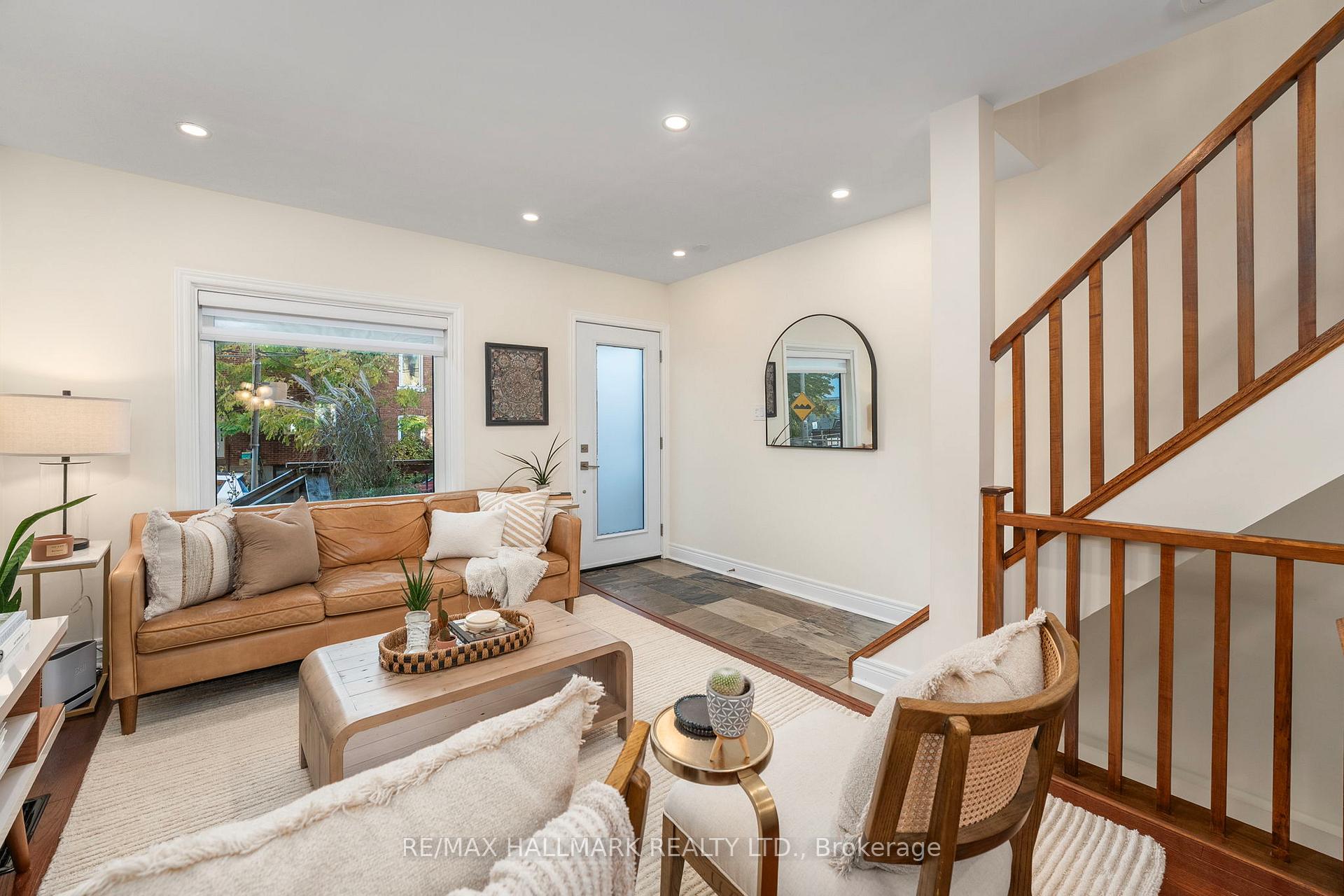 Photo 17 of 89 Knox Avenue, Toronto, Greenwood-Coxwell — HOMEH