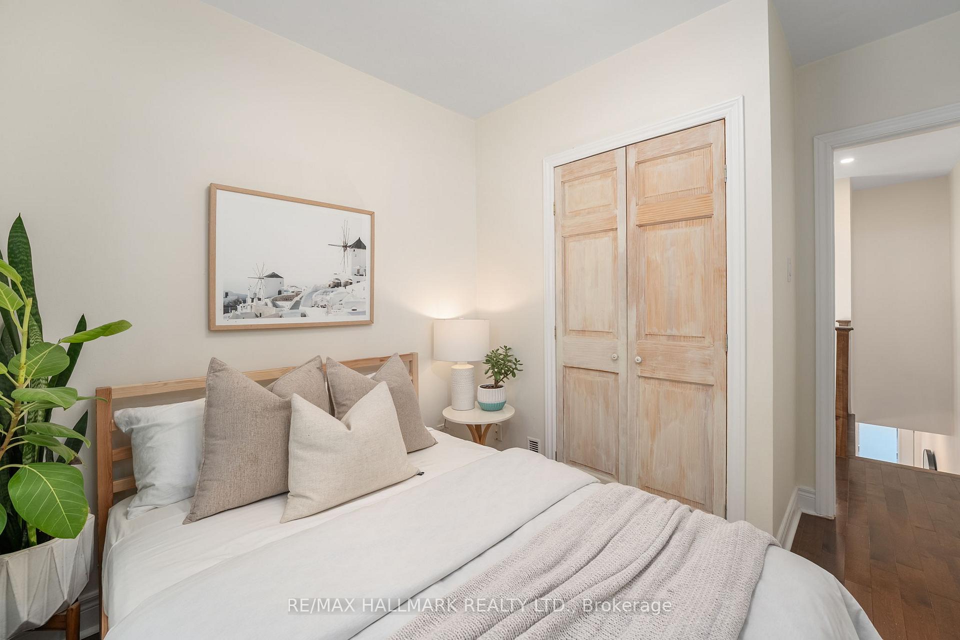 Photo 24 of 89 Knox Avenue, Toronto, Greenwood-Coxwell — HOMEH