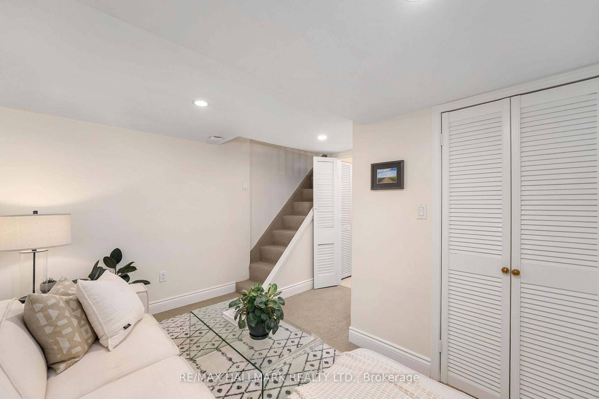 Photo 26 of 89 Knox Avenue, Toronto, Greenwood-Coxwell — HOMEH
