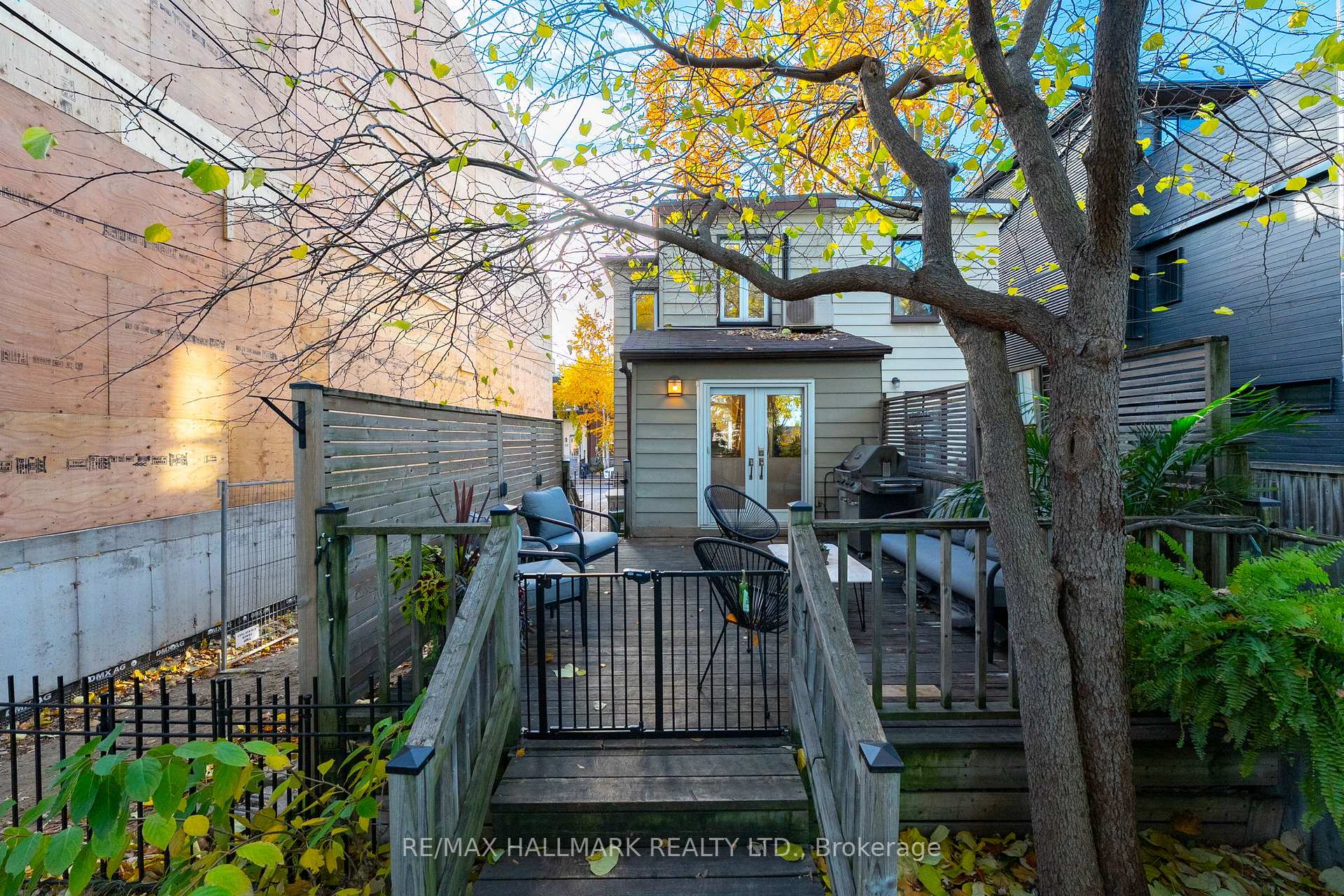 Photo 43 of 89 Knox Avenue, Toronto, Greenwood-Coxwell — HOMEH