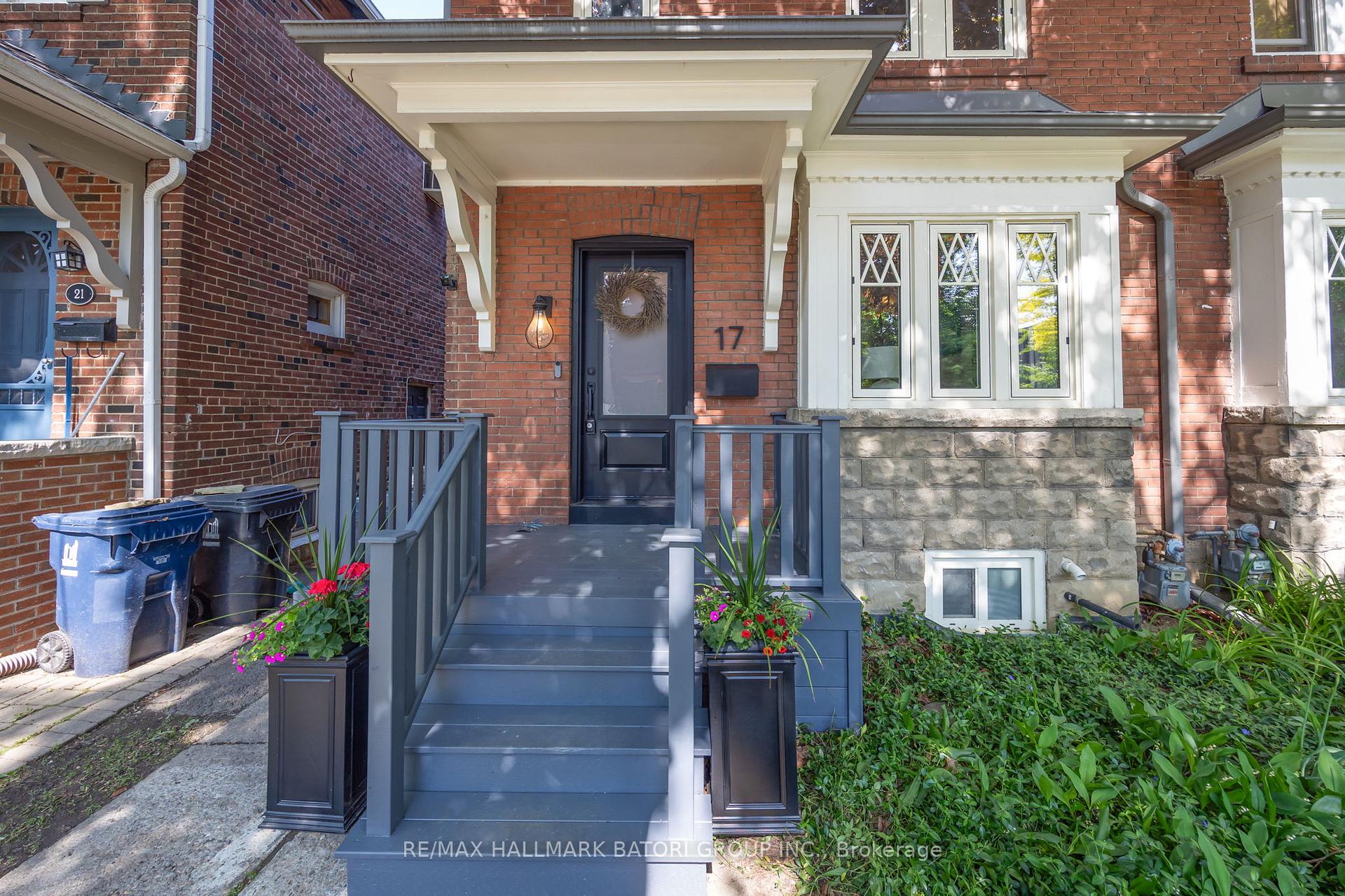 Photo 1 of 17 Martin Road, Toronto, Mount Pleasant East — HOMEH