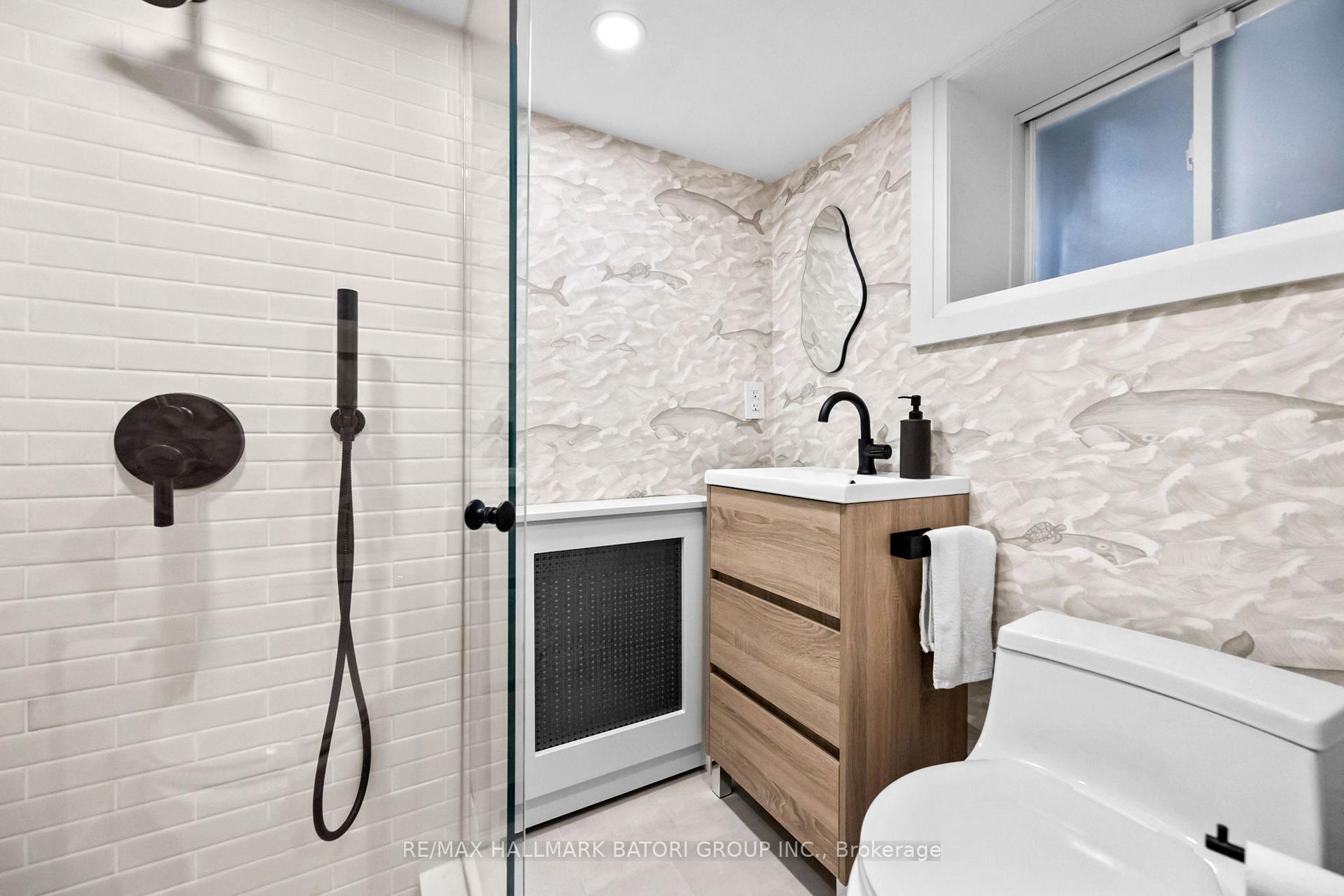 Photo 27 of 17 Martin Road, Toronto, Mount Pleasant East — HOMEH