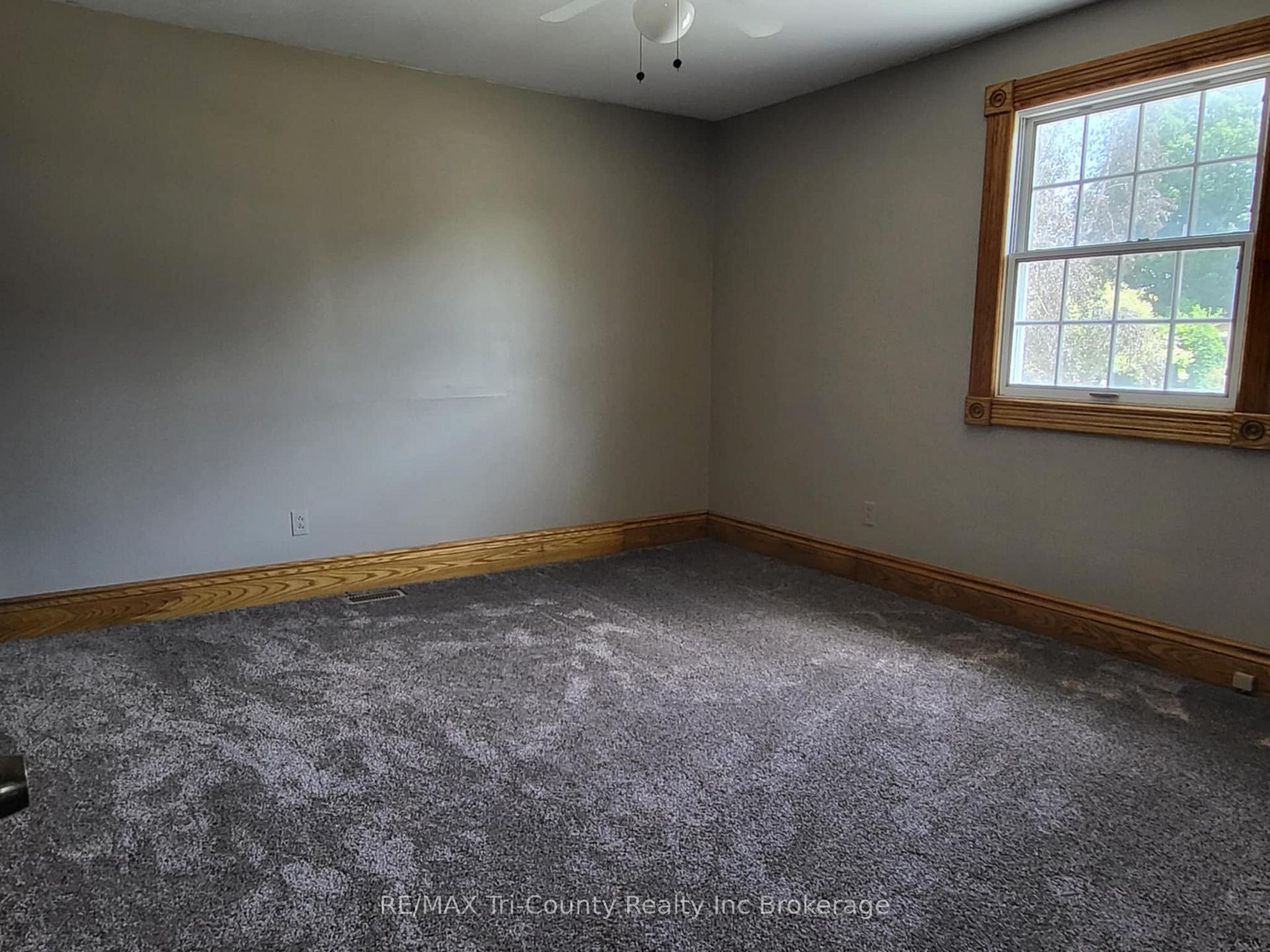 Photo 9 of 7 Glenridge Road, Tillsonburg — HOMEH